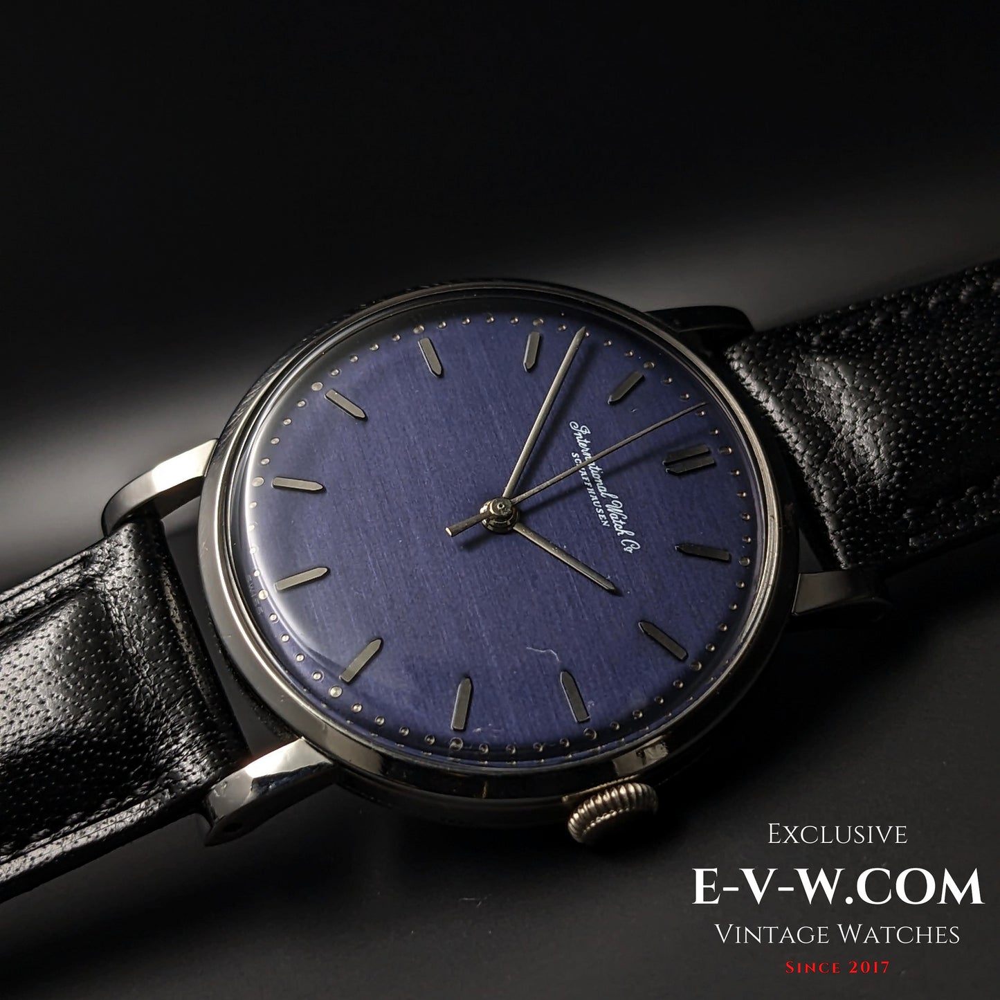 59 Years Old Vintage IWC Schaffhausen Classic / Original Blue Colored Dial / Cal. 89 / vintage 1965