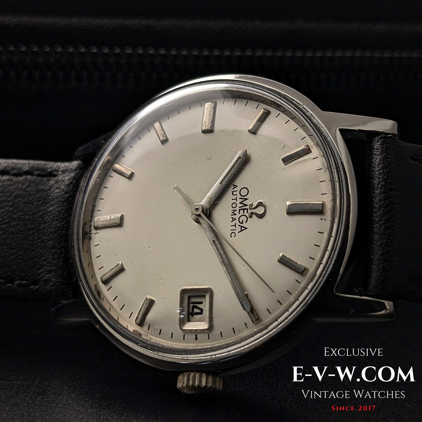 54 Years Old Vintage Omega Automatic Ref. 166070 / Cal. 565 Vintage 1970