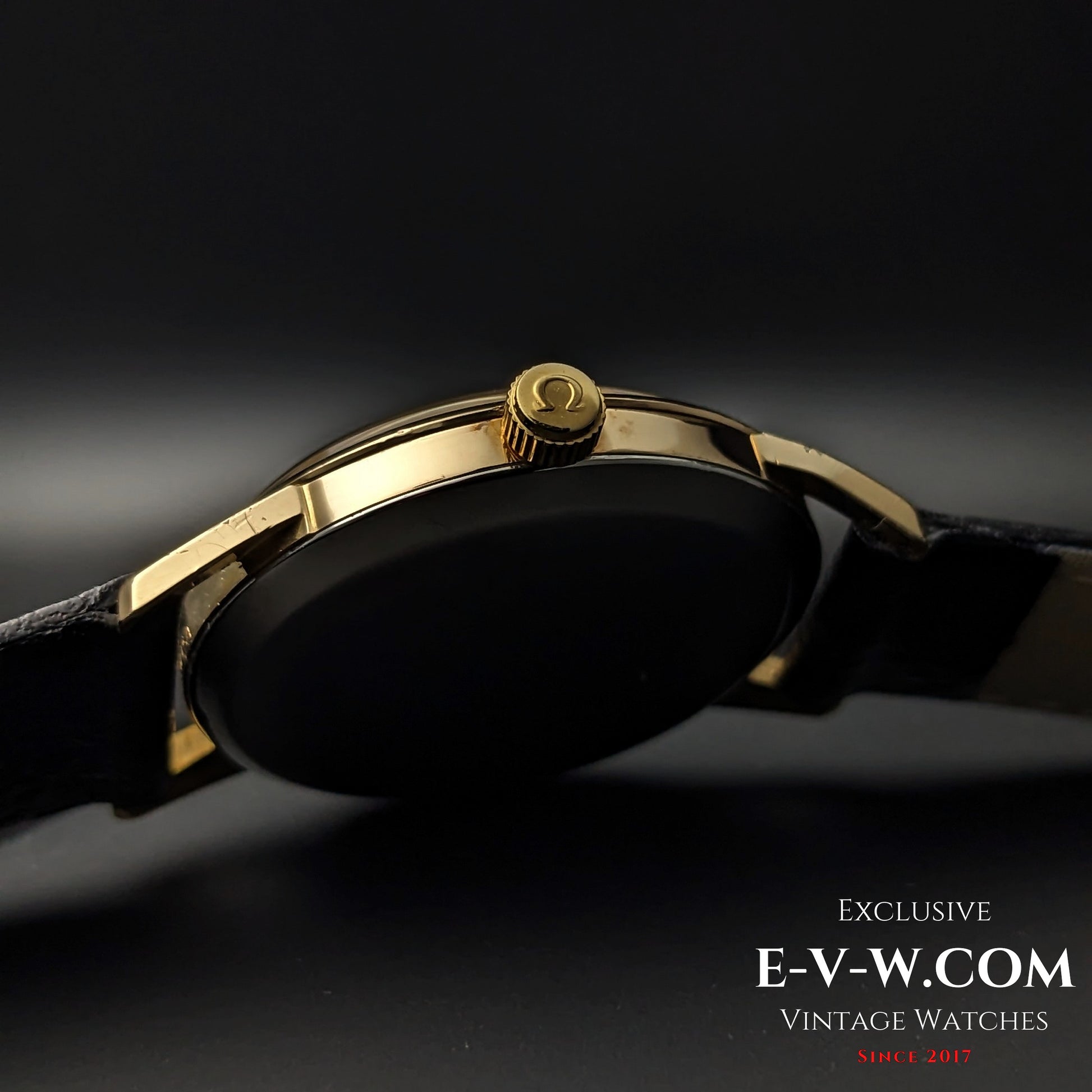 63 Years Old Vintage Omega Classic / Ref. 14713-61 / Cal. 268 (30T2) / Vintage 196163 Years Old Vintage Omega Classic / Ref. 14713-61 / Cal. 268 (30T2) / Vintage 1961