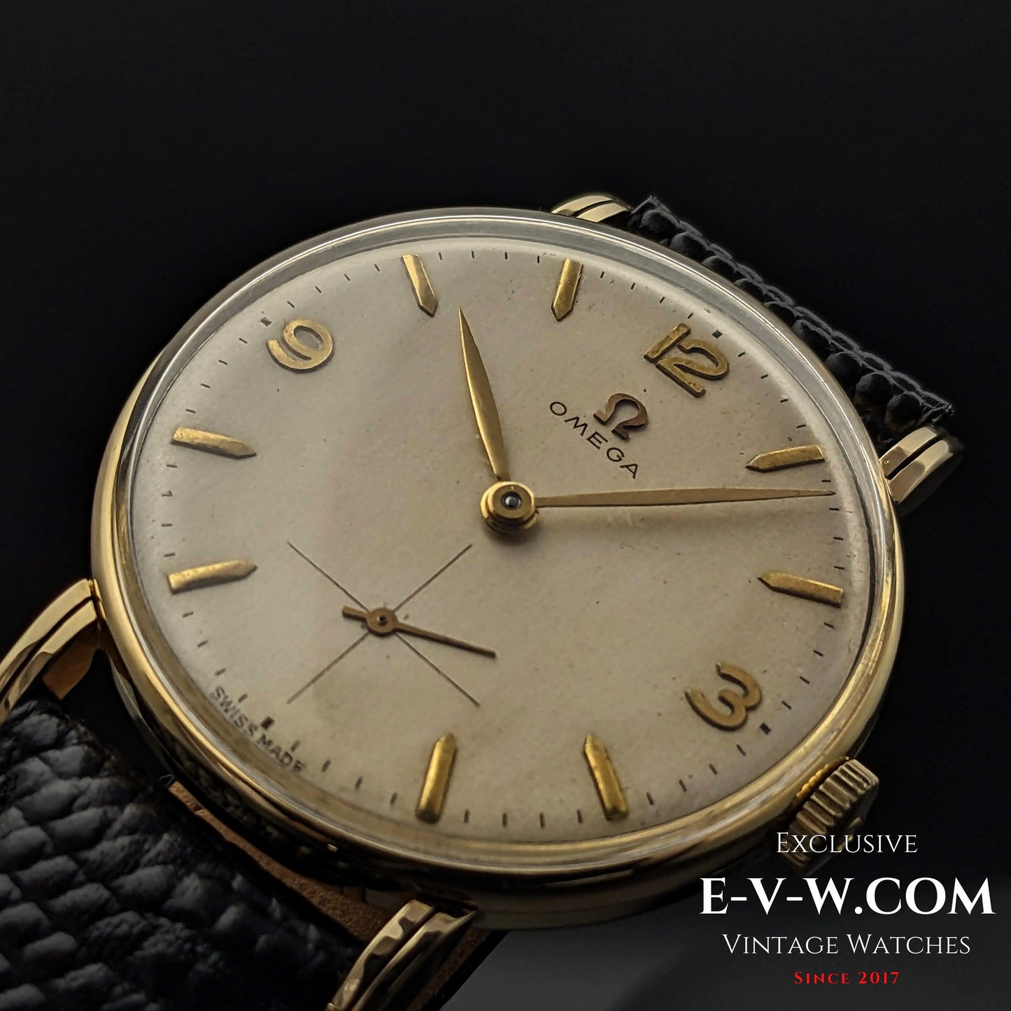 WWII Omega 18k Gold Rare 30T2 PC / 18k Gold / Vintage 1944