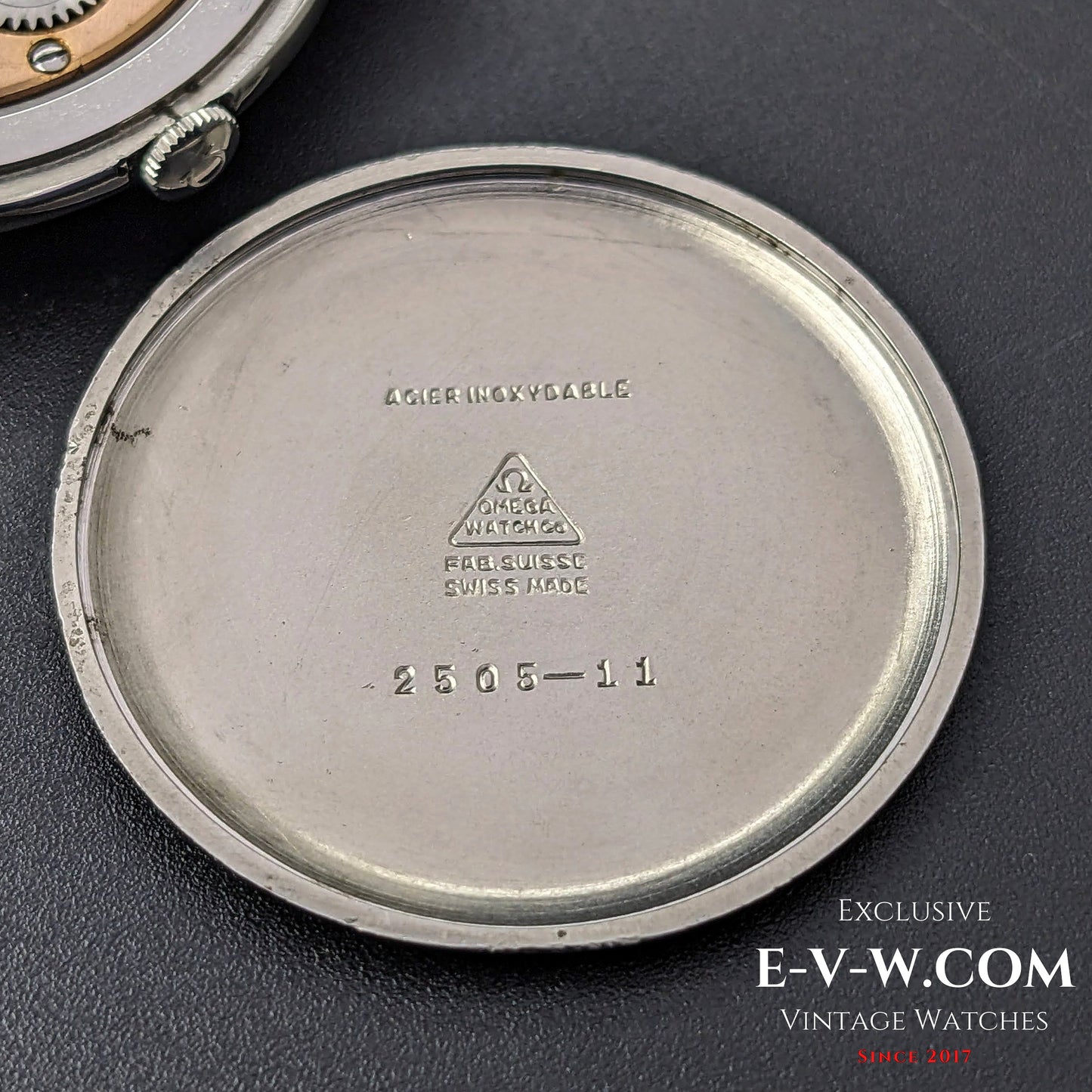 59 Years Old Vintage Omega Jumbo 38,5mm Ref. 2505-11 / Cal. 265 / 30T2 / Vintage 1947