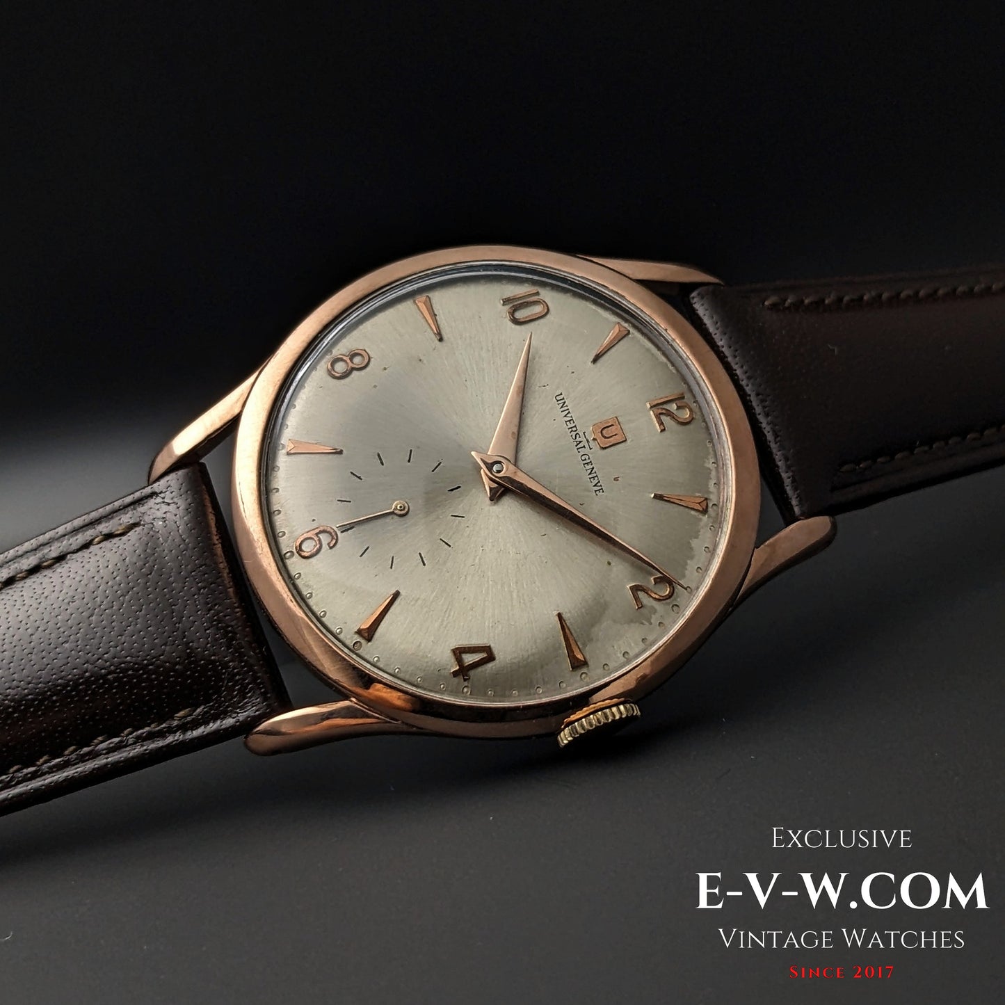 80 Years Old Vintage Universal GENEVE WWII JUMBO 38MM / Pink Gold Platted / Cal.1200 / Vintage 1945