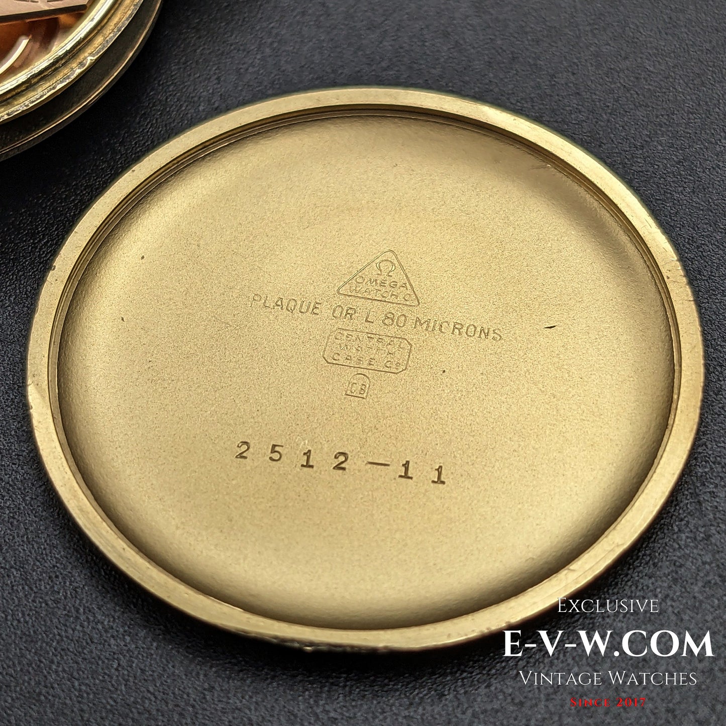 72 Years Old Vintage Omega Guilloche-Honeucomb Dial / Ref. 2512 11 / Cal. 266 / Vintage 1952