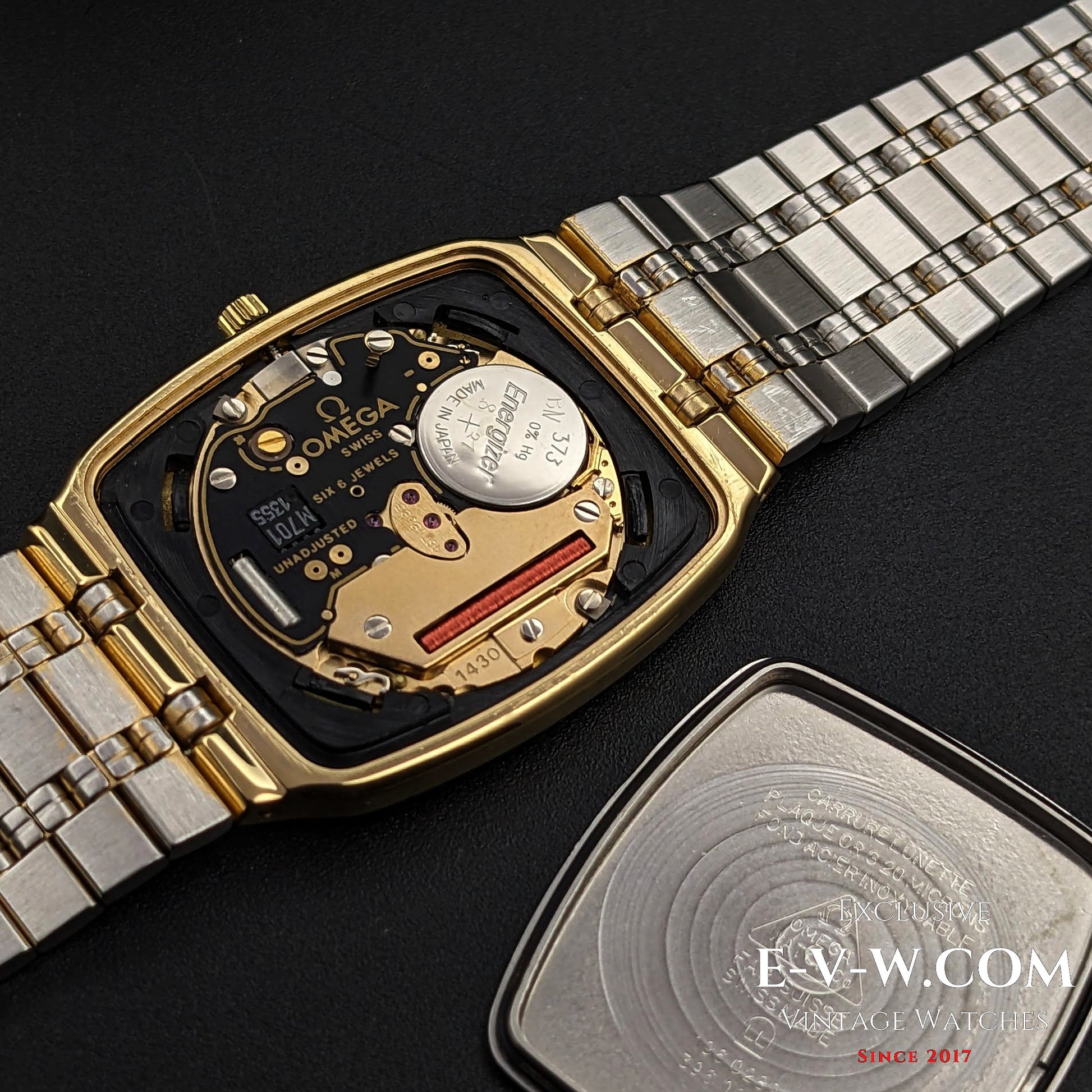 50 Years Old Vintage Omega Seamaster Quartz / Mint Conditio / Cal.1430 / Vintage 1970s