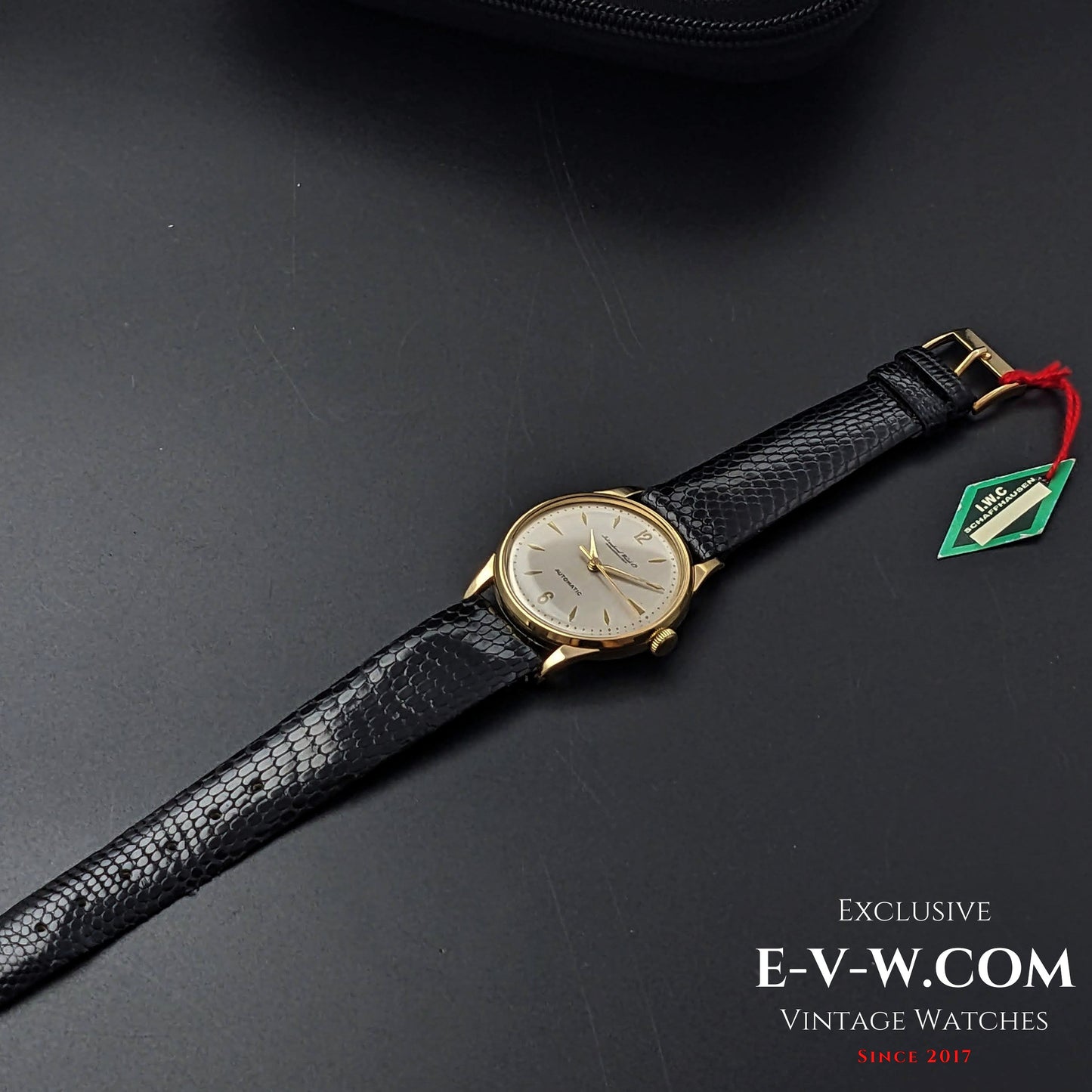 73 Years Old Vintage IWC SCHAFFHAUSEN Automatic / Cal.852 / Vintage 1950