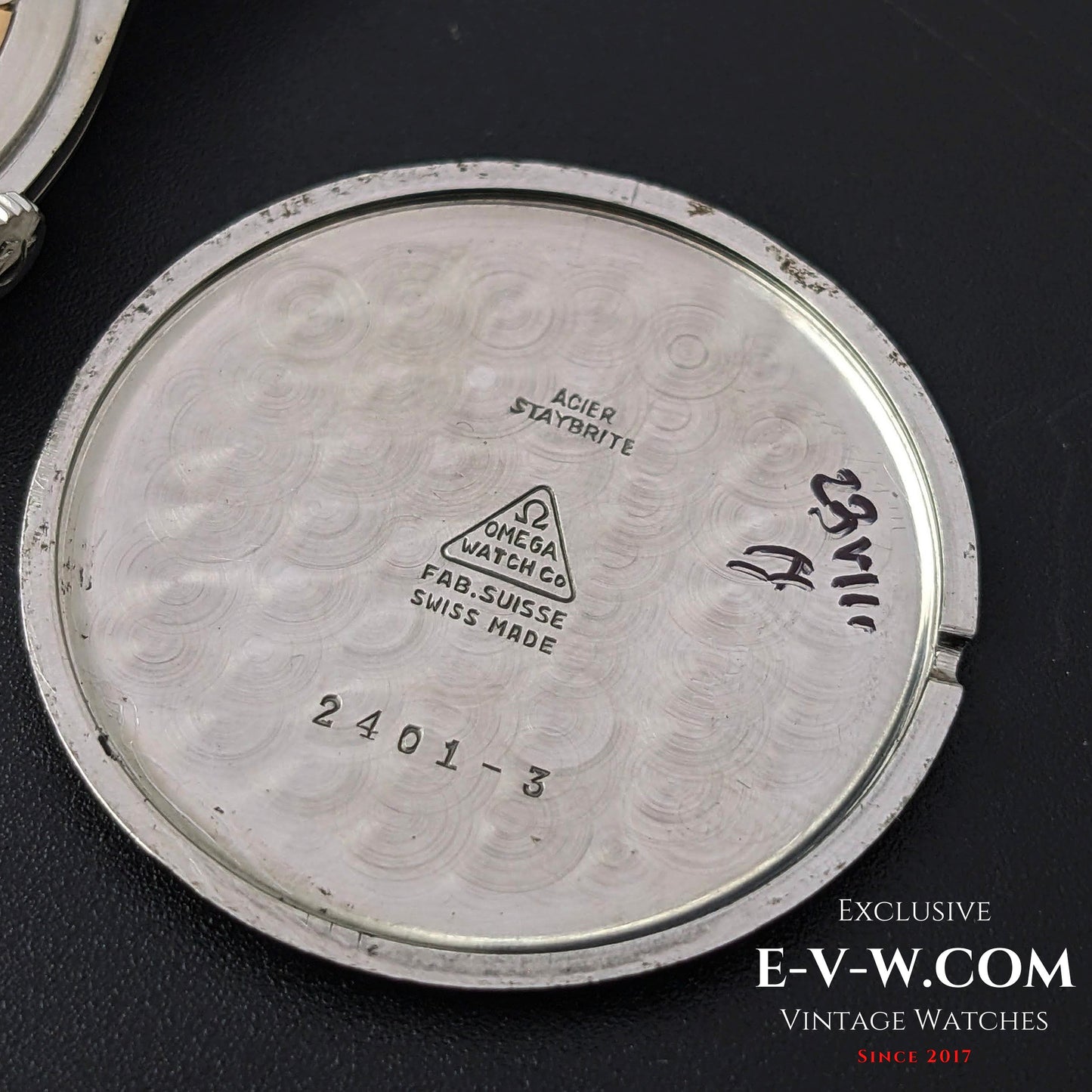 76 Years Old Vintage Omega Blue Dial Ref. 2401-3 / Cal.360 / Vintage 1947