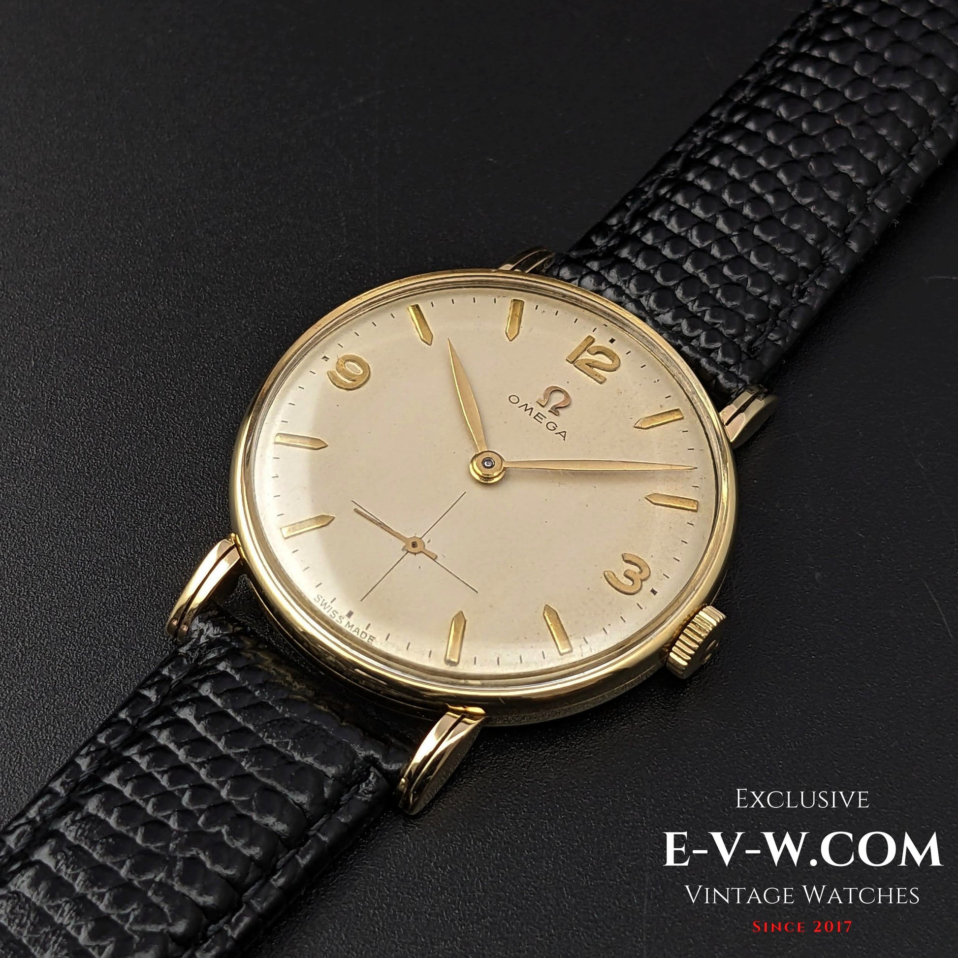 WWII Omega 18k Gold Rare 30T2 PC / 18k Gold / Vintage 1944