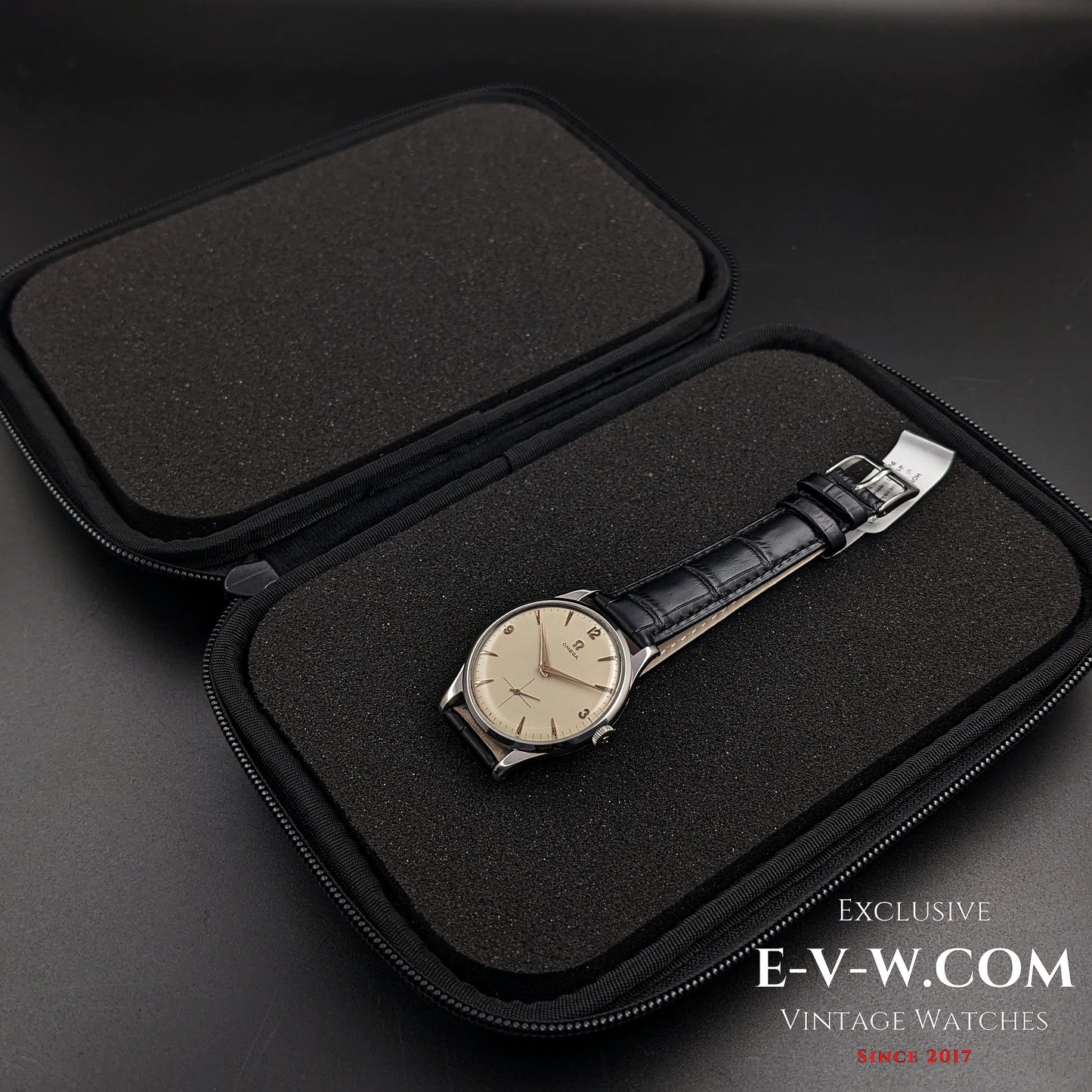 72 Years Old Vintage Omega Guilloche-Honeucomb  Dial / Jumbo Ref. 2609 / Cal. 266 / Vintage 1952