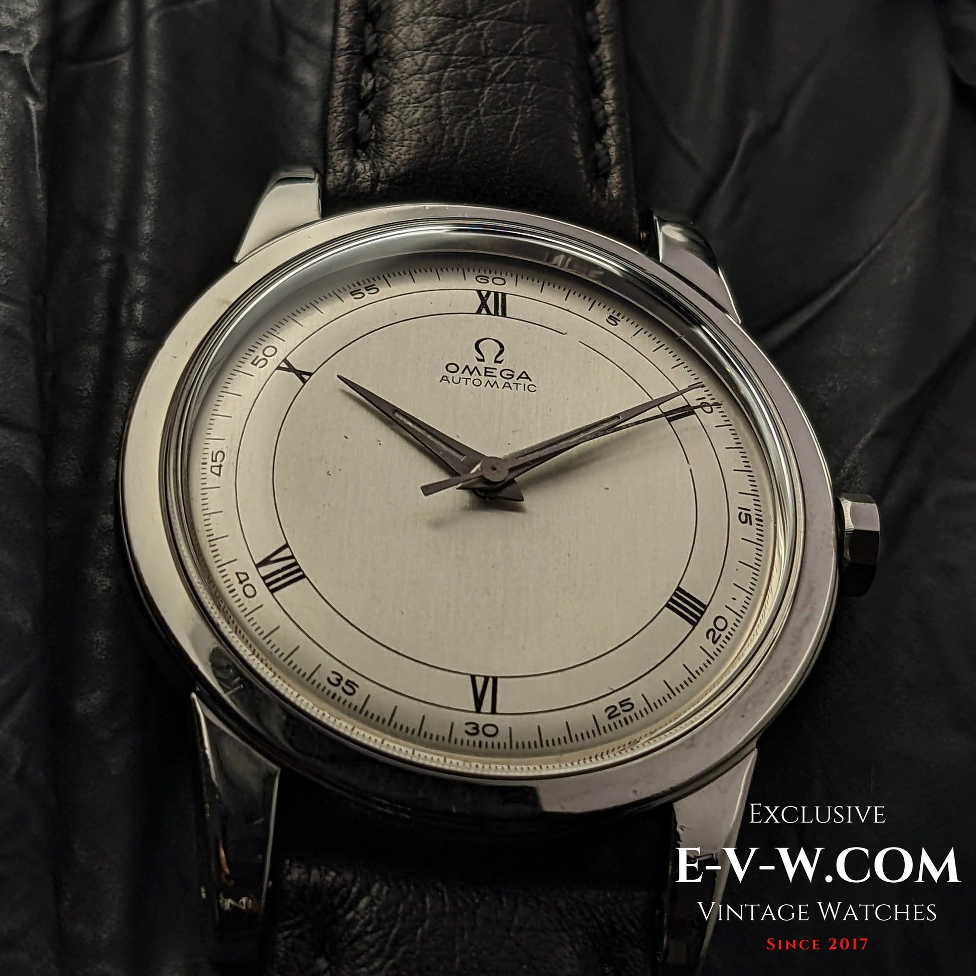 73 Years Old Vintage Omega Bumper Automatic Ref. 2657-1 / Cal. 351 / Vintage 1950