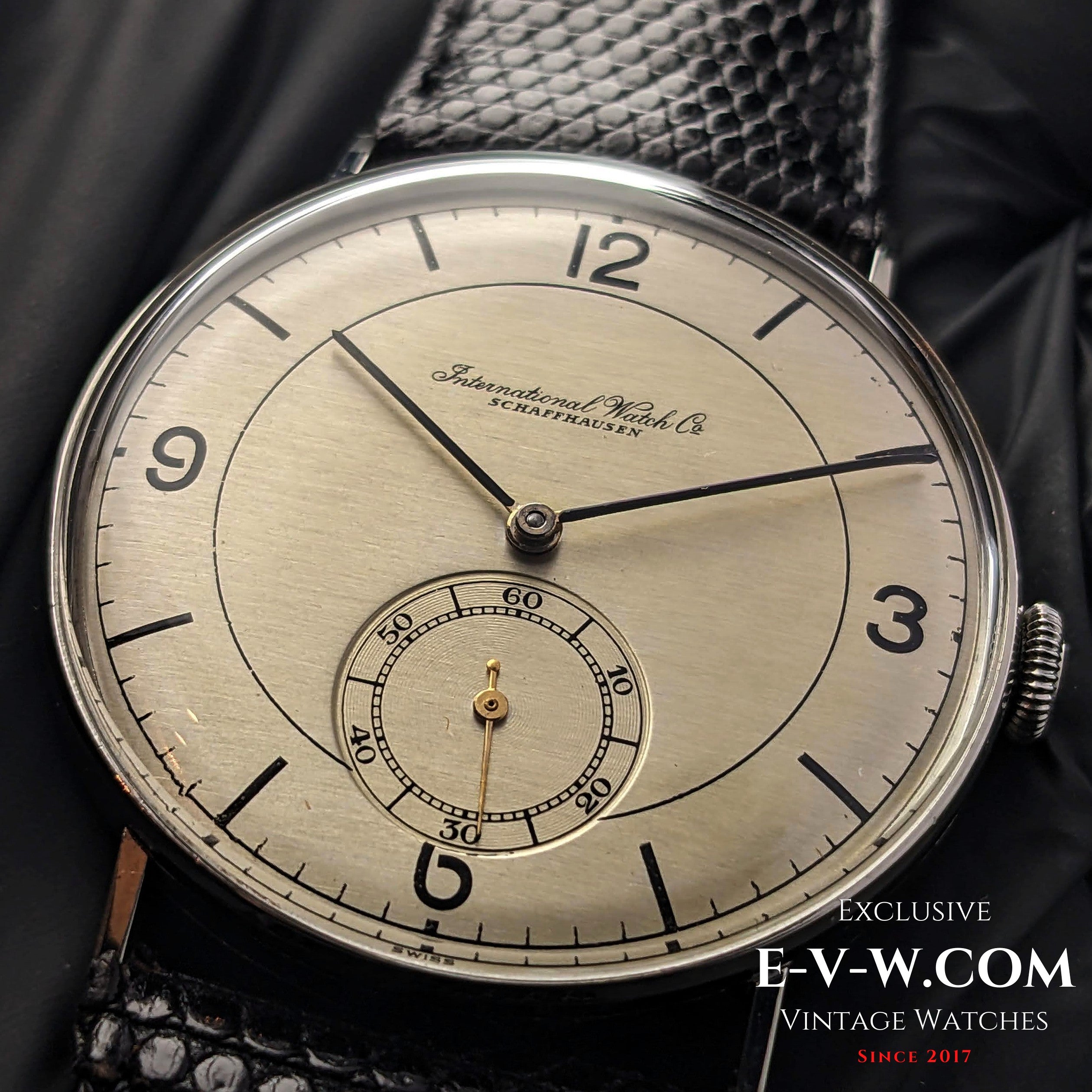 84 Years Old Vintage IWC SCHAFFHAUSEN Cal. 83 Vintage 1939