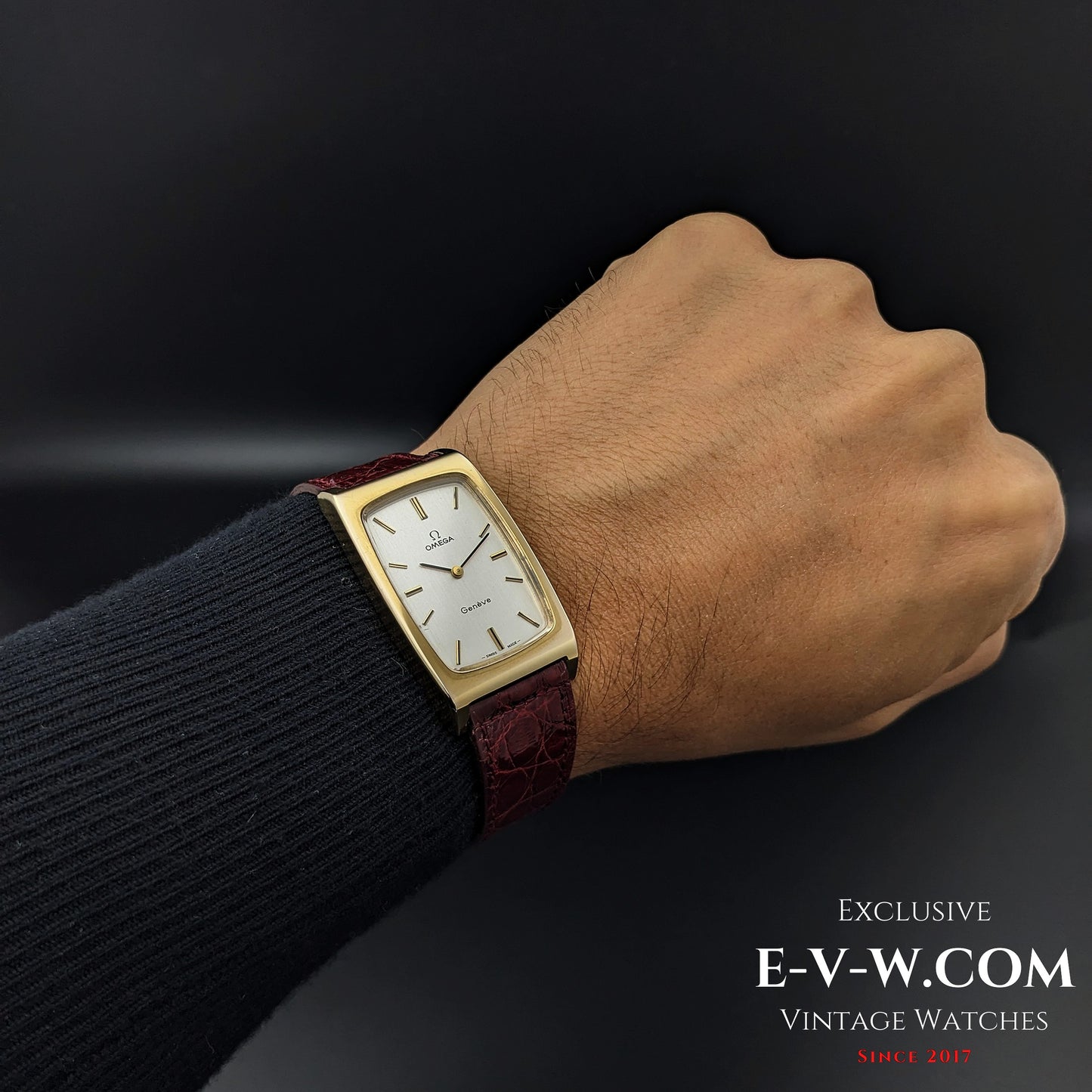 53 Years Old Vintage Omega Geneve Tank Gold plated / Jumbo Ref. 111010 / Cal. 620 / Vintage 1971