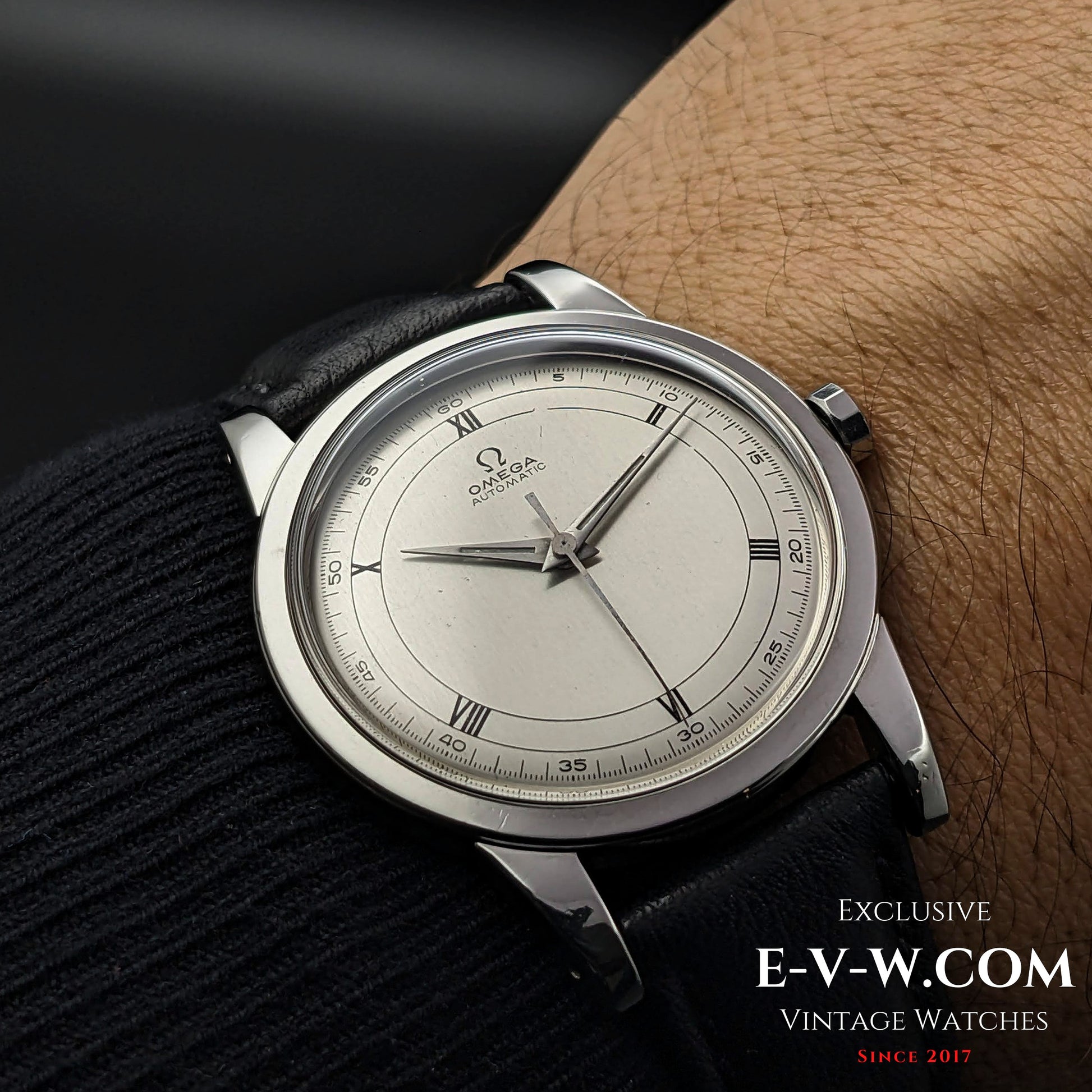 73 Years Old Vintage Omega Bumper Automatic Ref. 2657-1 / Cal. 351 / Vintage 1950