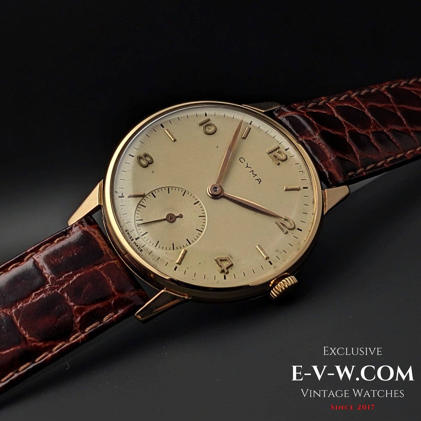 70 Years Old Vintage Cyma 18k Gold / Jumbo / Cal.586 / Vintage 1950s