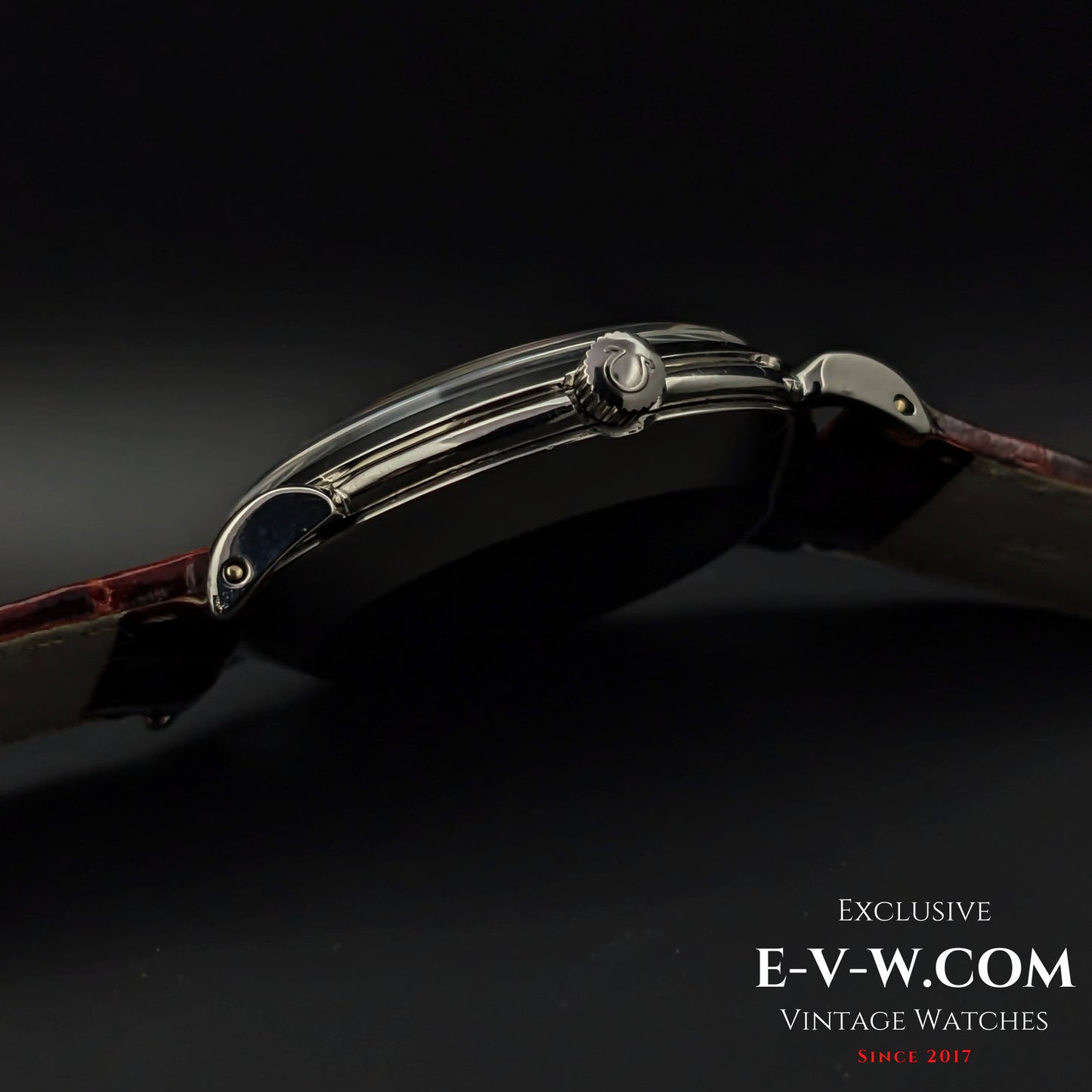 79 Years Old Vintage Omega Seamaster /Ref.  2445-1 / Cal.350 / Vintage 1944