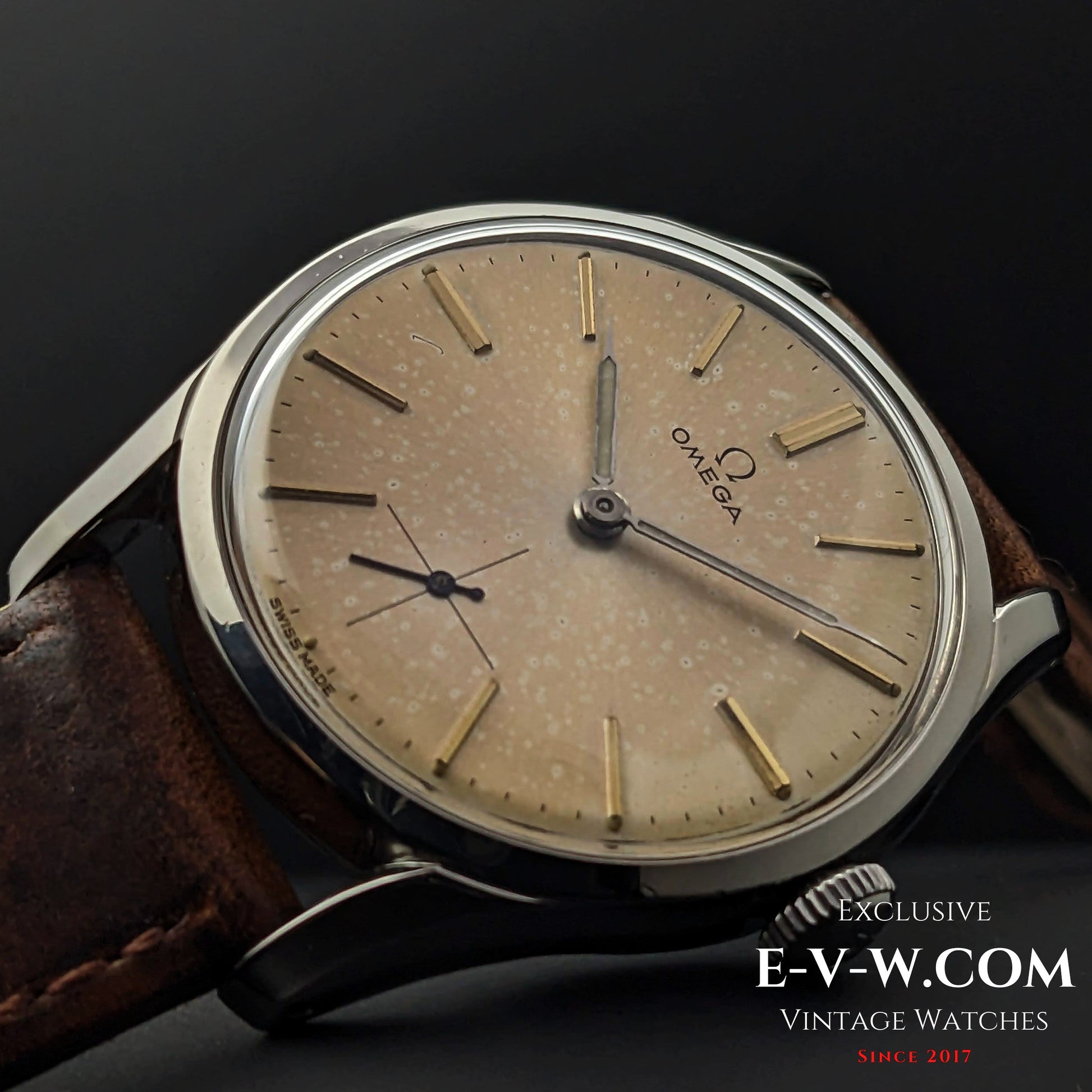 73 Years Old Vintage Omega with beautiful patina Ref. 2639-1 / Cal. 265 (30T2) / Vintage 1950