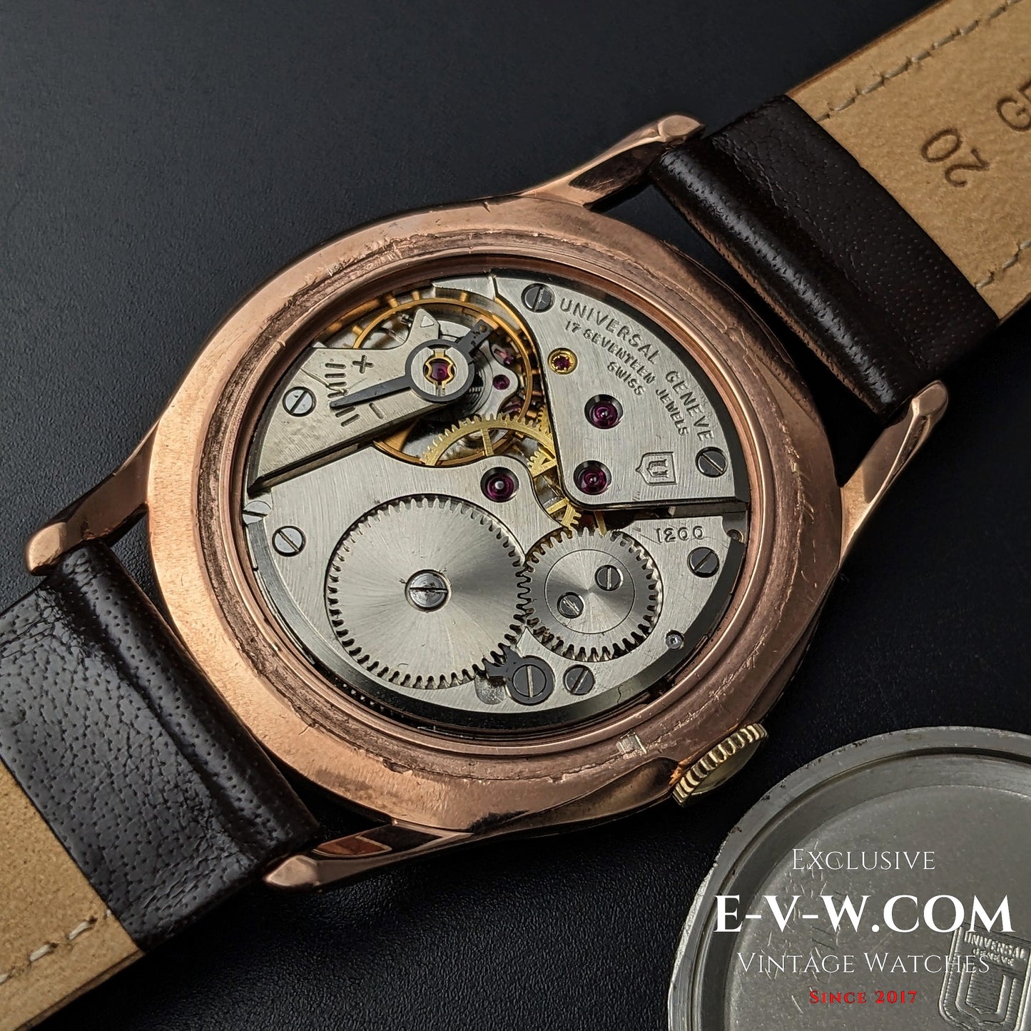 80 Years Old Vintage Universal GENEVE WWII JUMBO 38MM / Pink Gold Platted / Cal.1200 / Vintage 1945