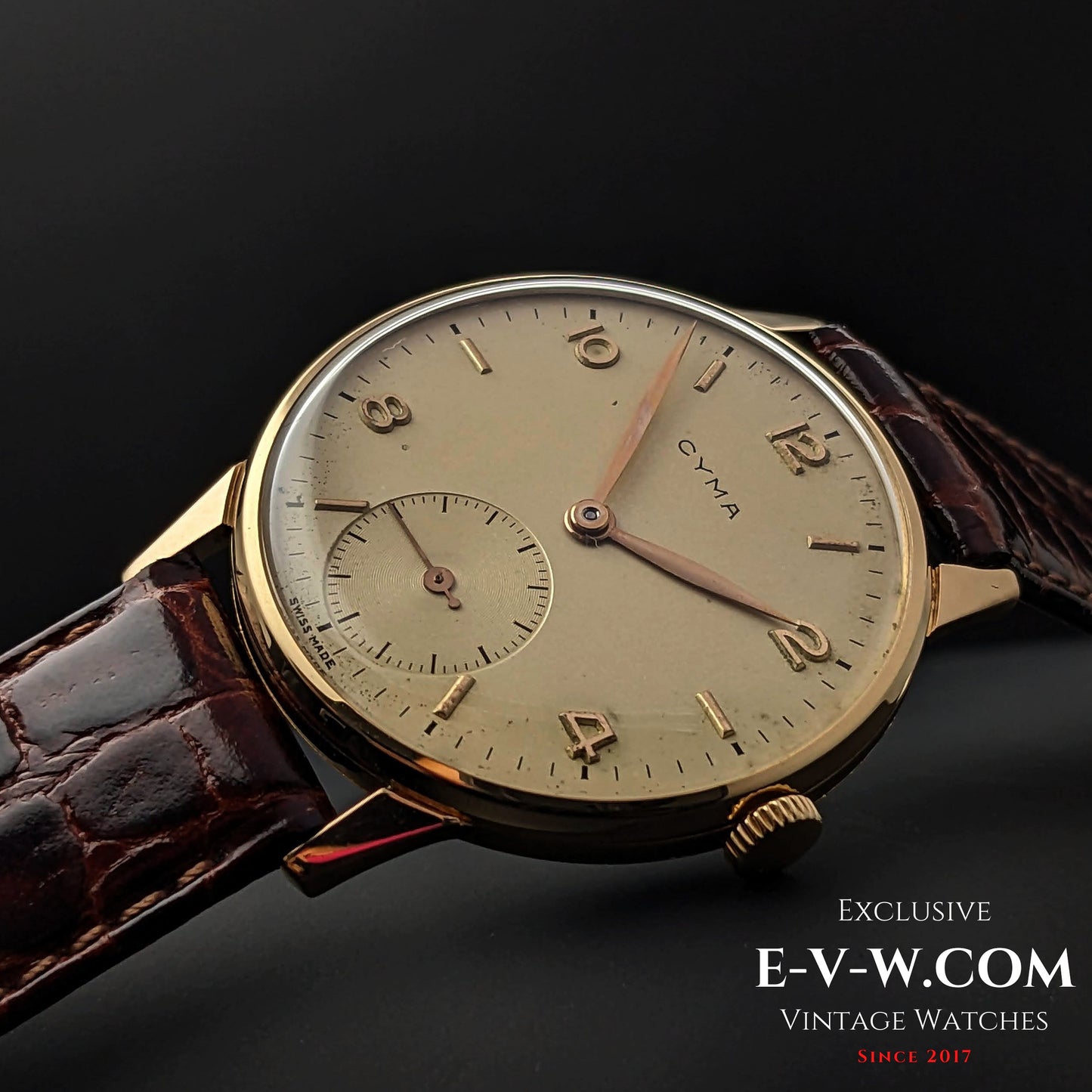 70 Years Old Vintage Cyma 18k Gold / Jumbo / Cal.586 / Vintage 1950s
