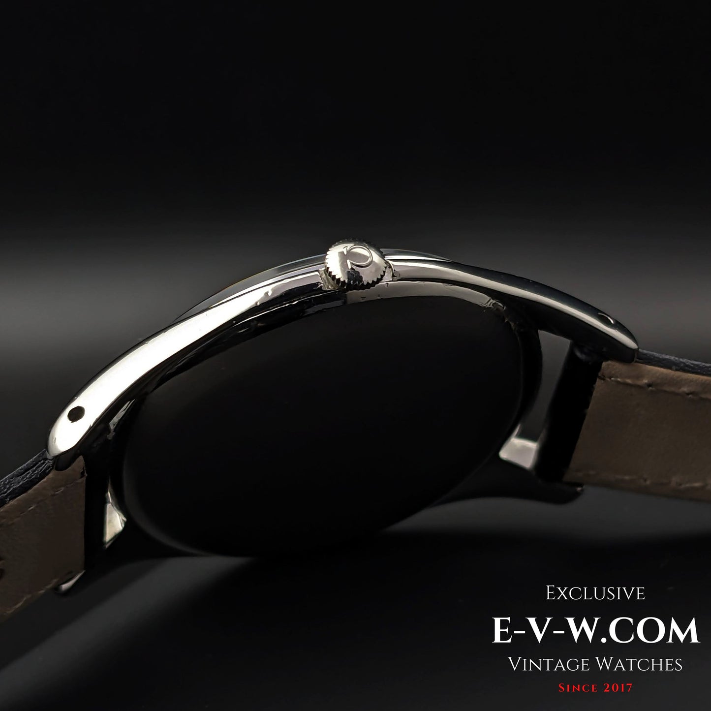 59 Years Old Vintage Omega Jumbo 38,5mm Ref. 2505-11 / Cal. 265 / 30T2 / Vintage 1947