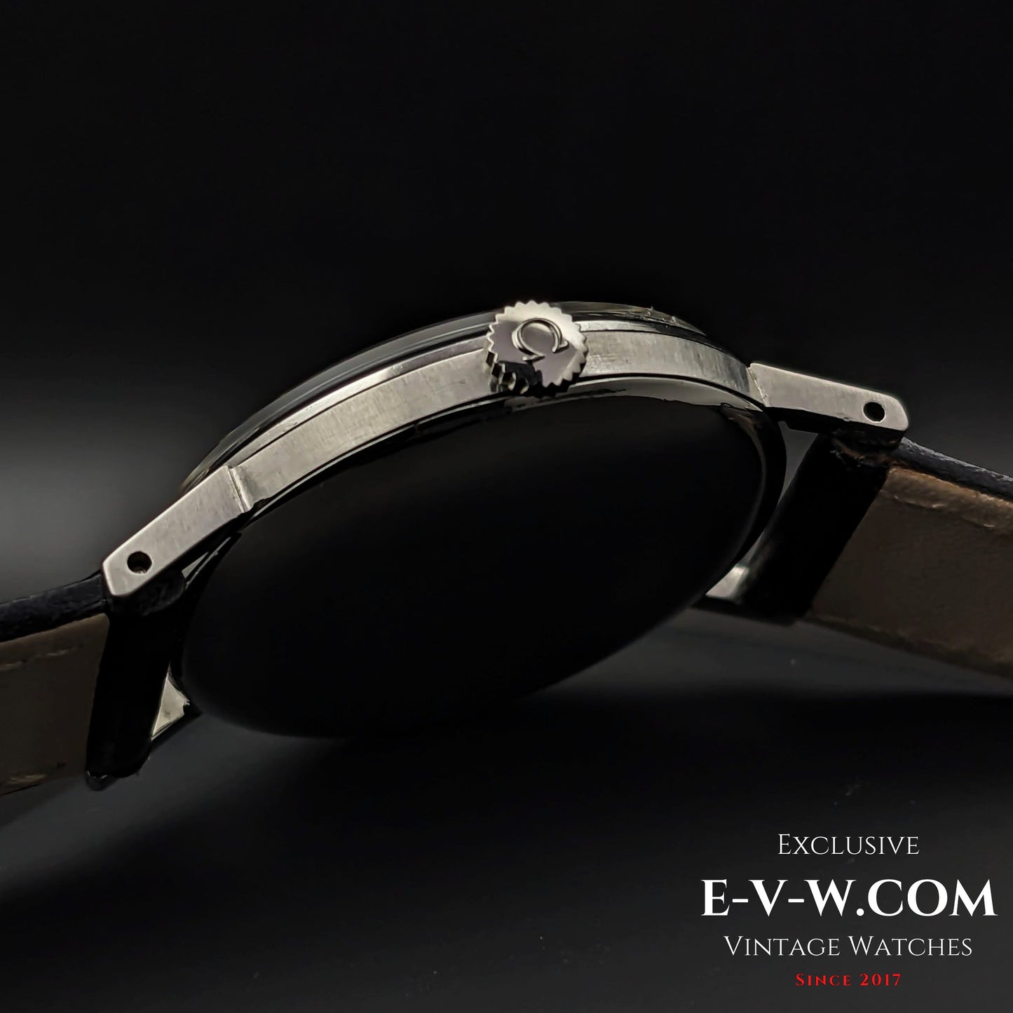 76 Years Old Vintage Omega Rare Unique / Cal. 30T2 SCPC / Vintage 1947