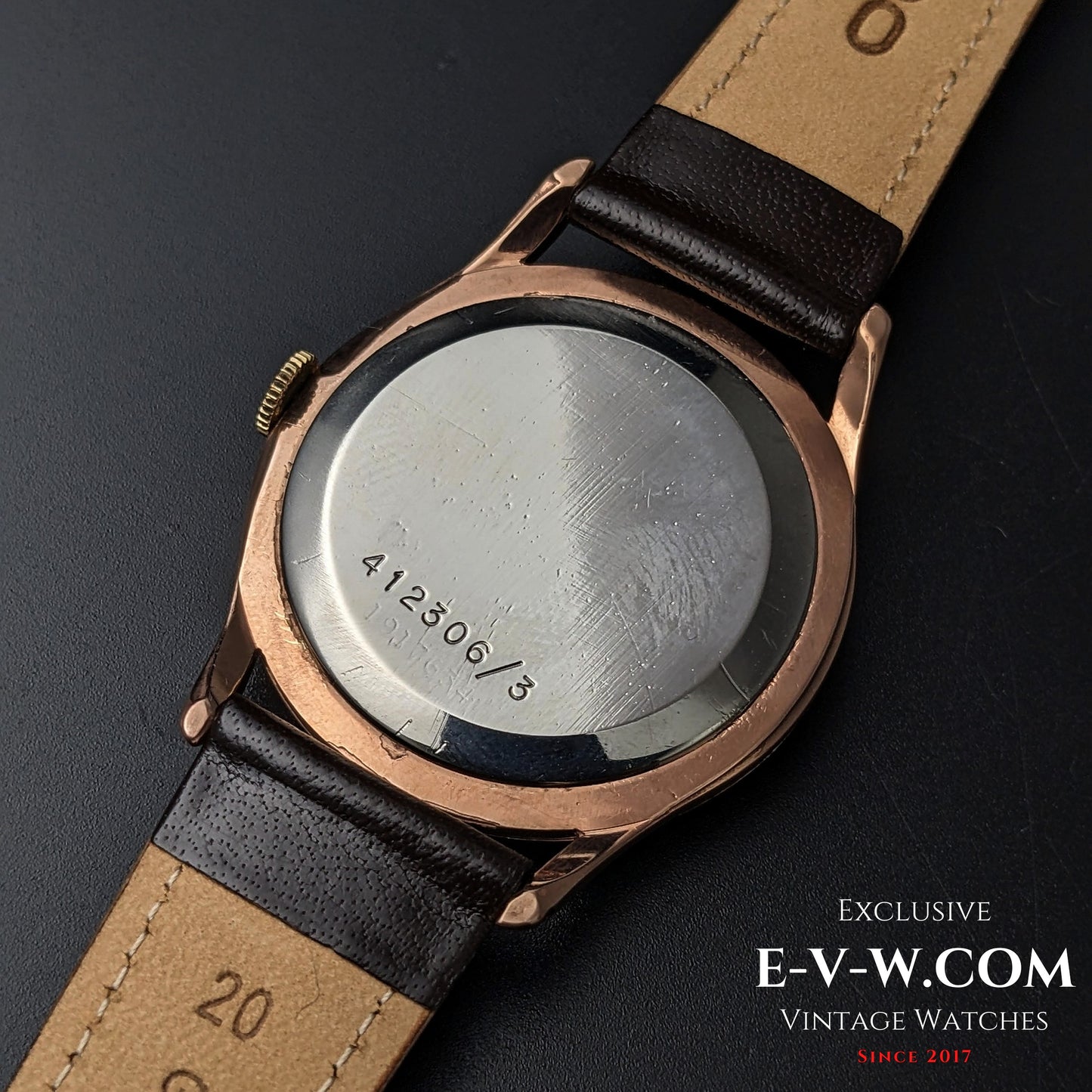 80 Years Old Vintage Universal GENEVE WWII JUMBO 38MM / Pink Gold Platted / Cal.1200 / Vintage 1945
