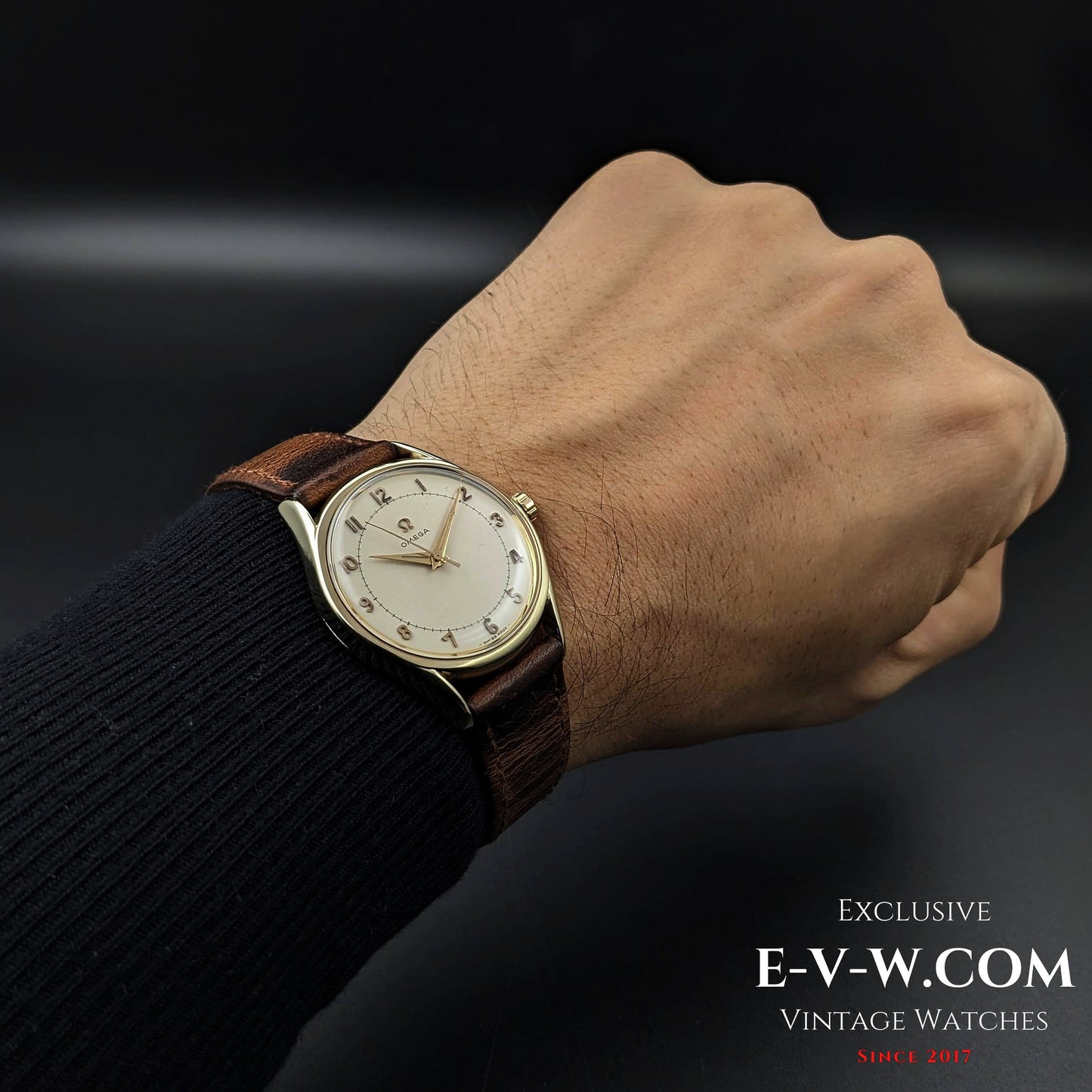 69 Years Old Vintage Omega Oversize Ref. 2792 -2 SC / Cal. 283 (30T2 family) / Vintage 1954
