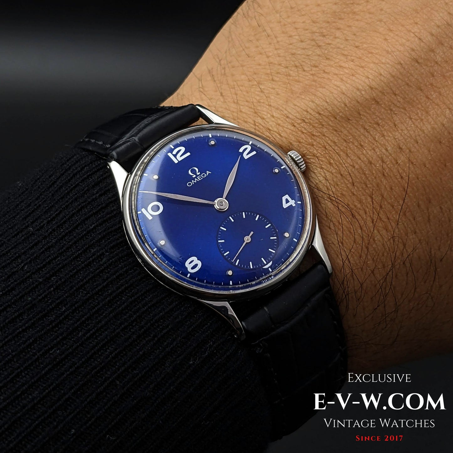 76 Years Old Vintage Omega Blue Dial Ref. 2401-3 / Cal.360 / Vintage 1947