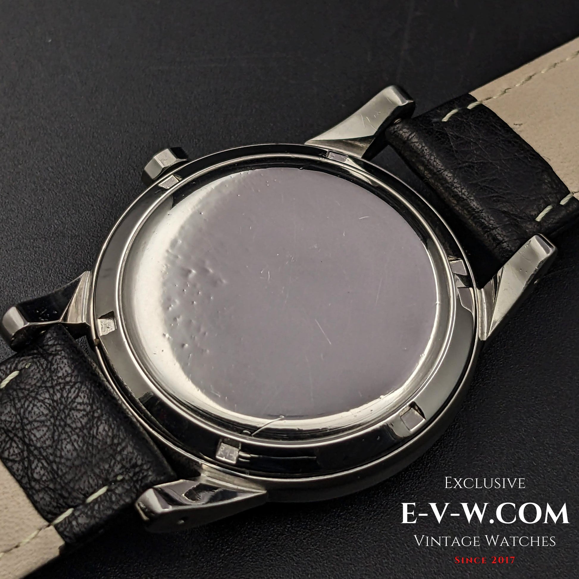 73 Years Old Vintage Omega Bumper Automatic Ref. 2657-1 / Cal. 351 / Vintage 1950