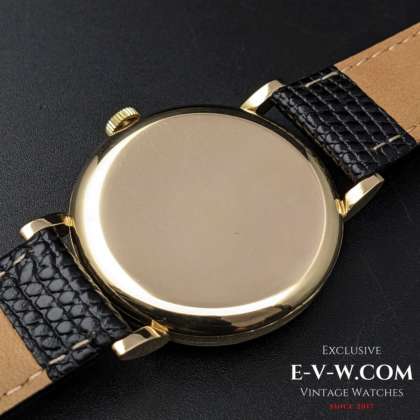 WWII Omega 18k Gold Rare 30T2 PC / 18k Gold / Vintage 1944