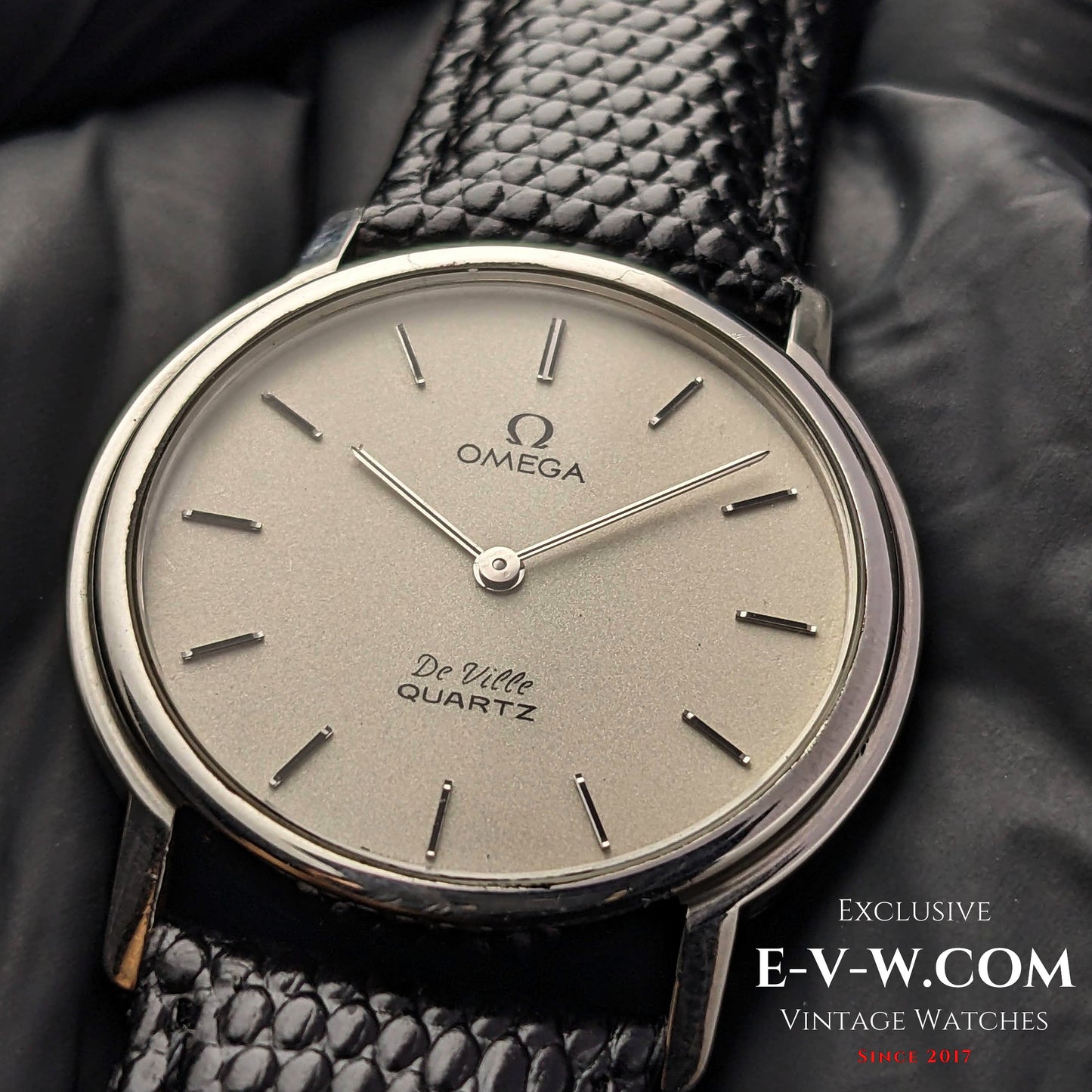 44 Years Old Vintage Omega DeVille QUARTZ Ref. 1910101 / Cal.1365 / 1979 Vintage