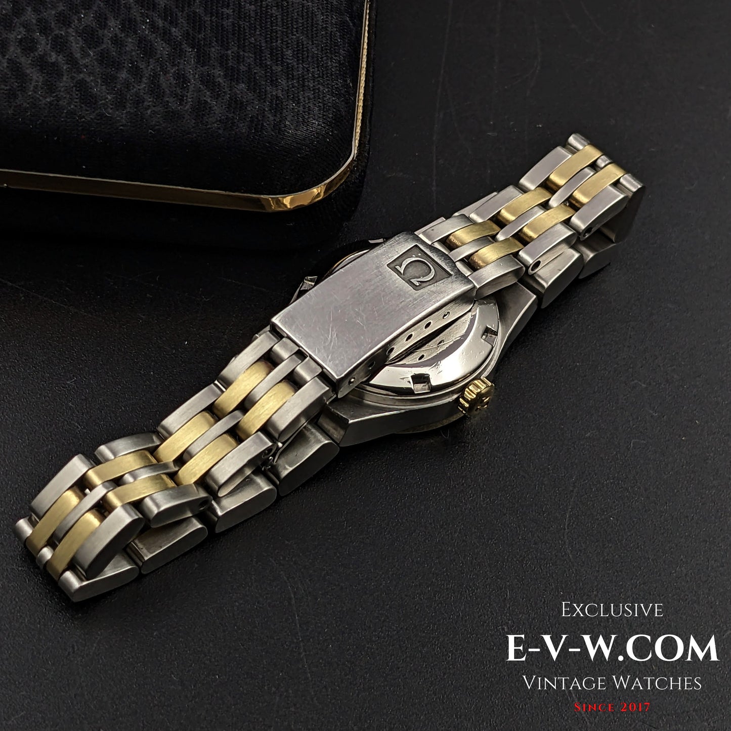 50 Years Old Vintage Omega Constellation Automatic Women's - ladys / Gold Seel /Ref. 5680019 / Cal. 685 Vintage 1974