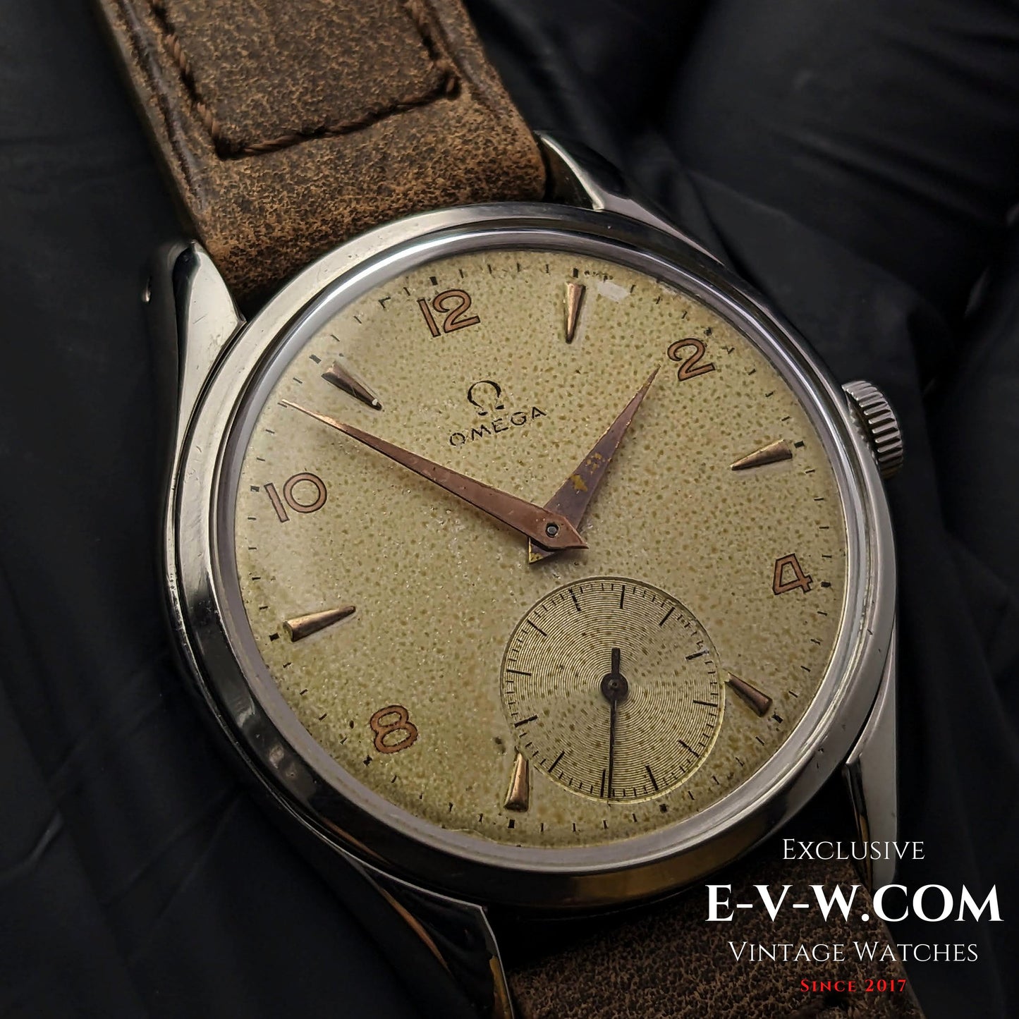 73 Years Old Vintage Omega / Ref. 2503-7 / cal.265  (30T2) / Vintage 1950