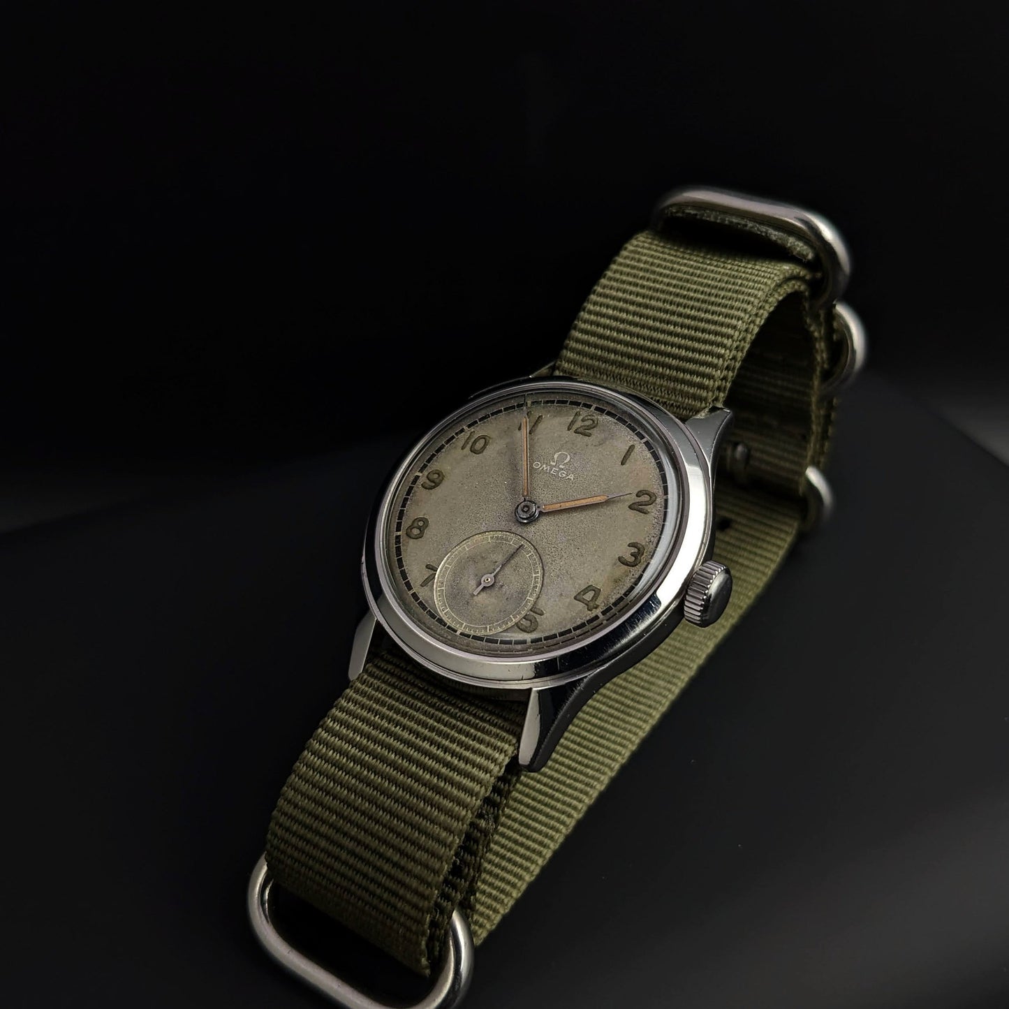 Rare Omega Vintage 1940s WWII / Ref 2622-1 / cal. 265 (30T2 family)