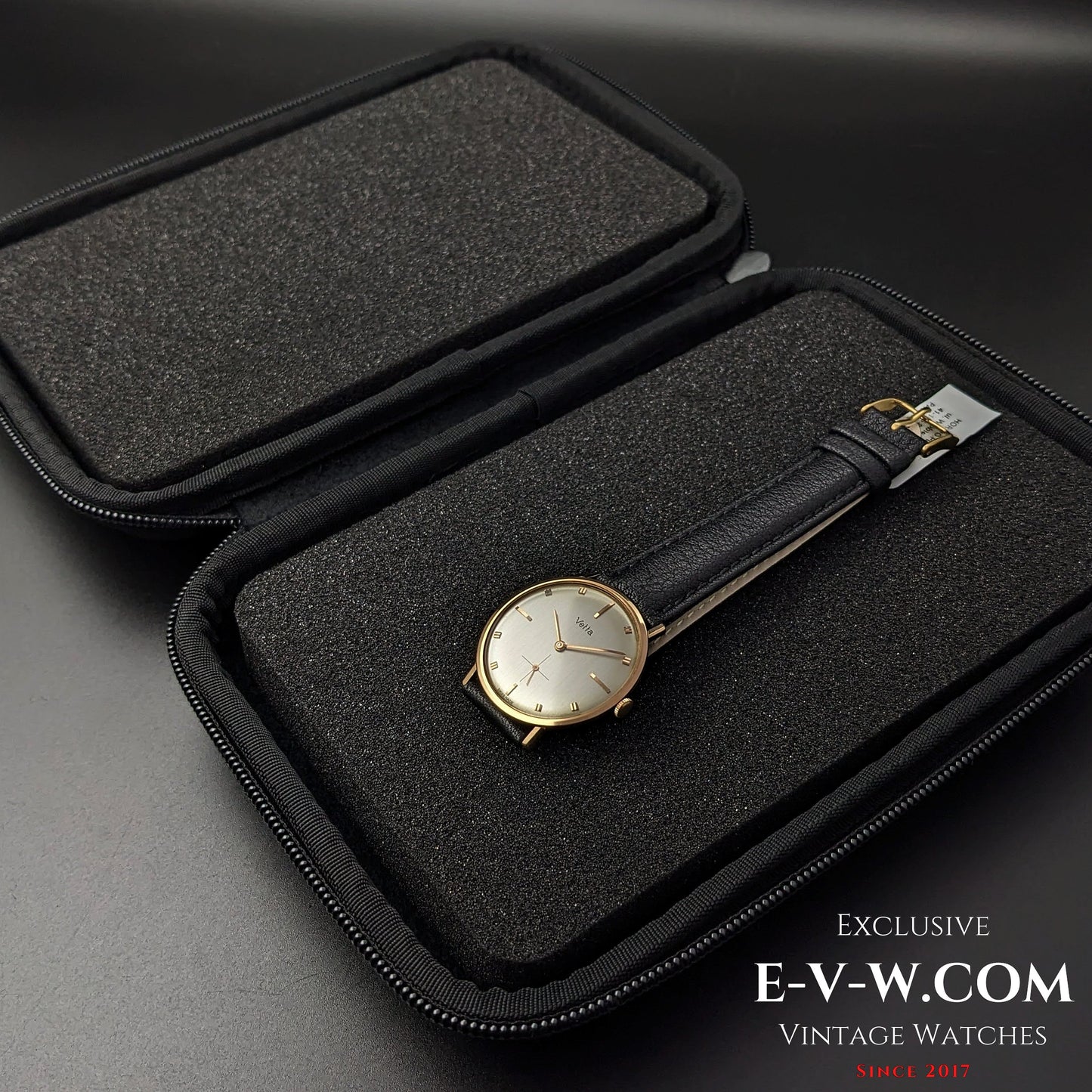 Wyler Vetta Ultra Thin 18k Gold / Cal 7000 / Vintage 1960s