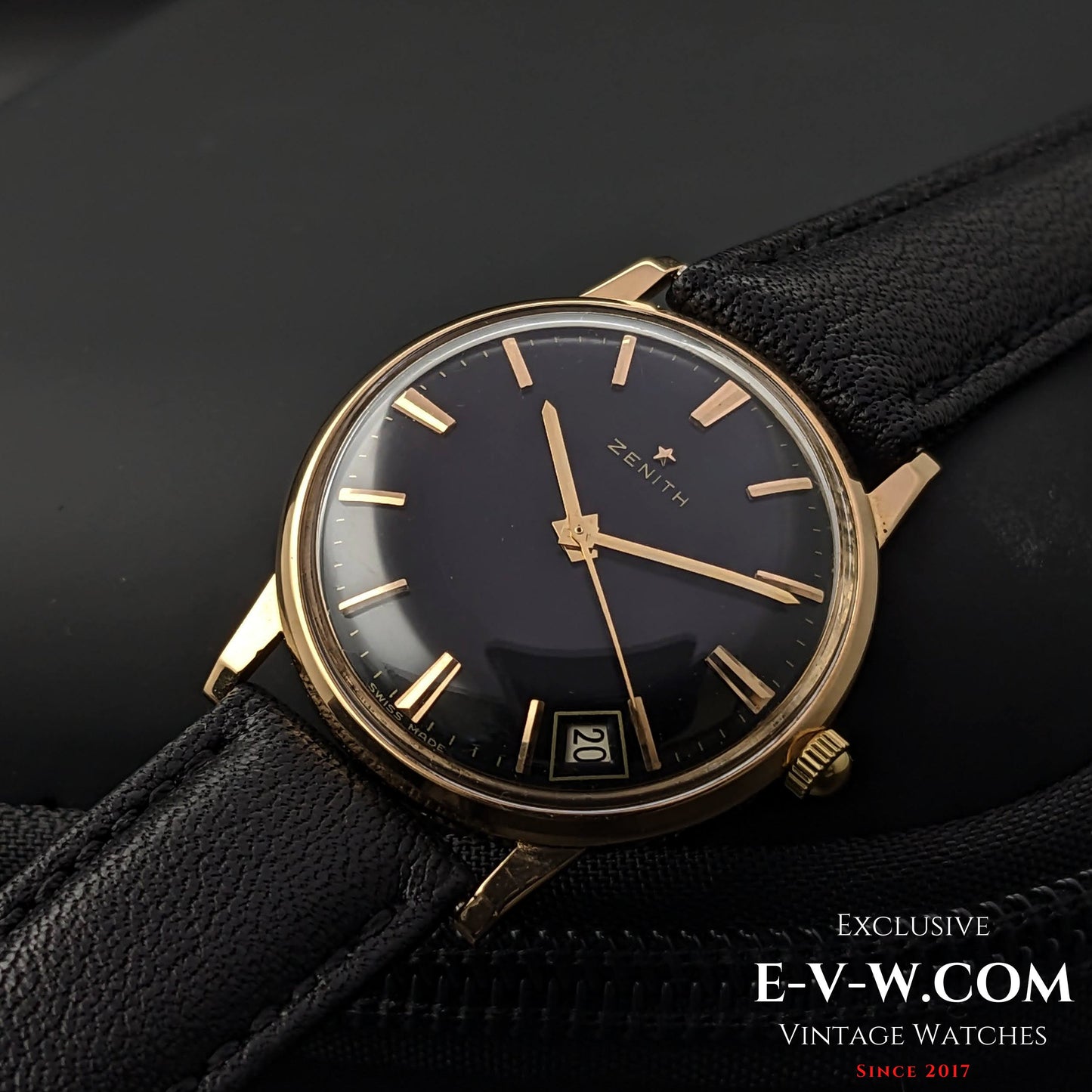 Zenith 18K Gold / Black Dial / Cal.2532 SC / Vintage 1964