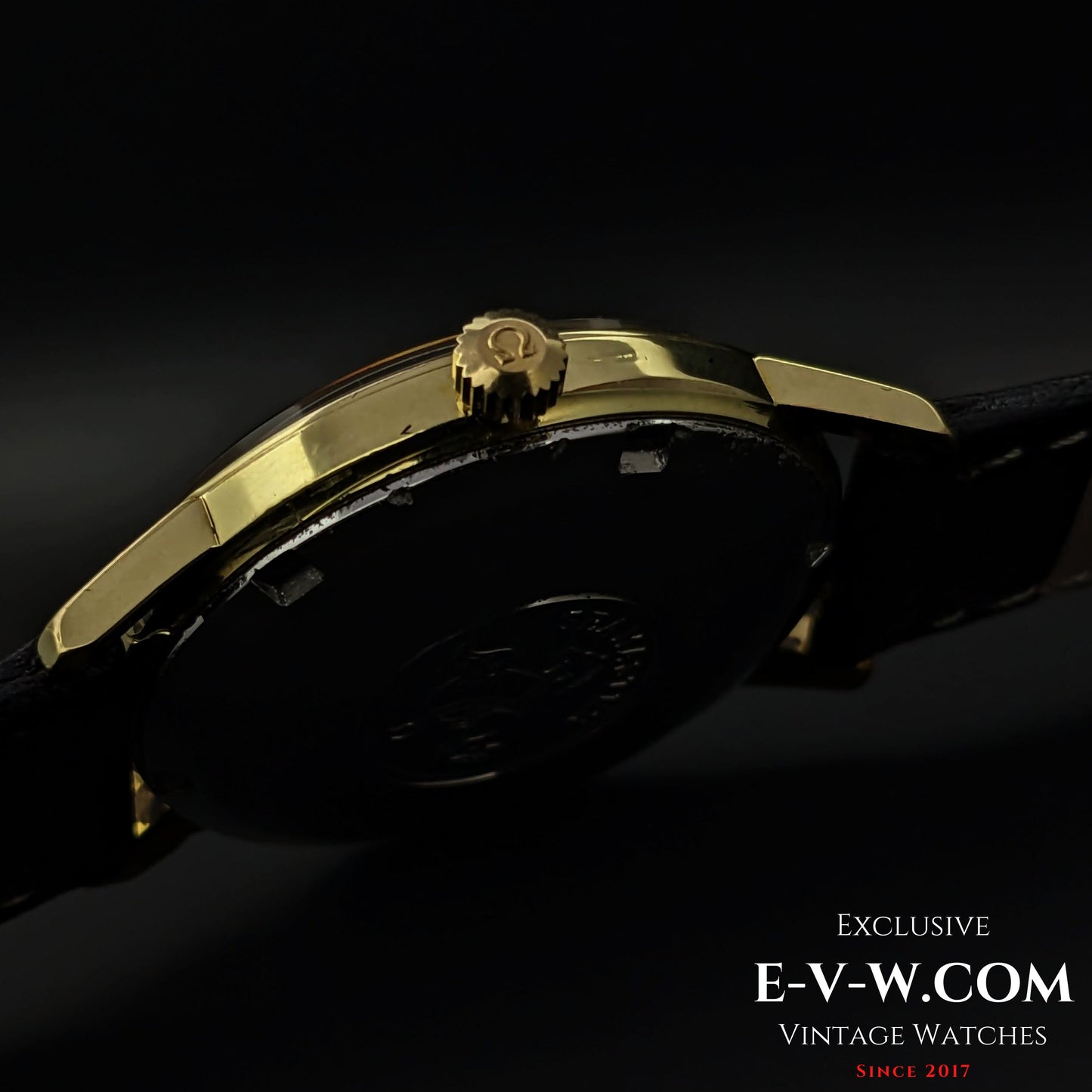 Omega Seamaster Black Dial Automatic / Gold Plaque / Ref 166002 / cal. 565  / Vintage 1967