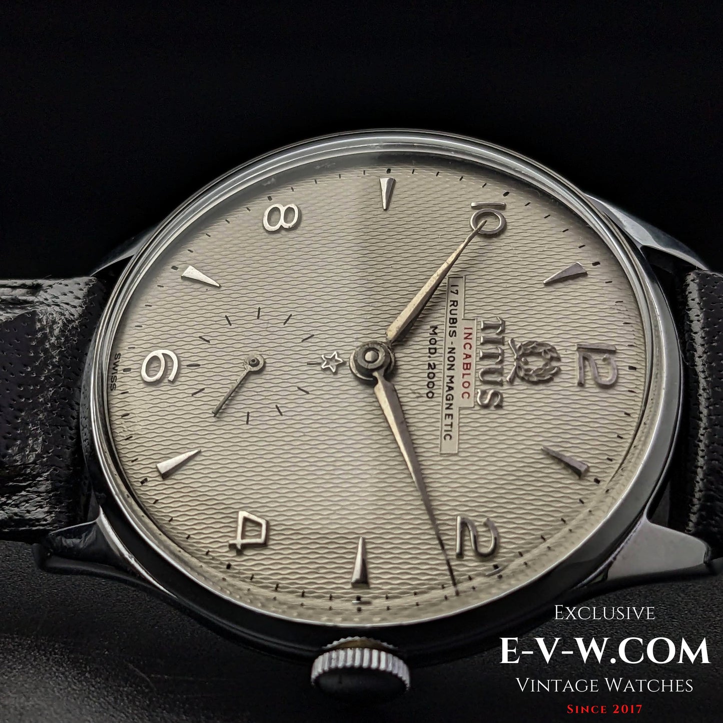 Titus Dresswatch Mod 2000 Non-Magnetic / Honey comb dial /Cal1120 /Vintage1950s