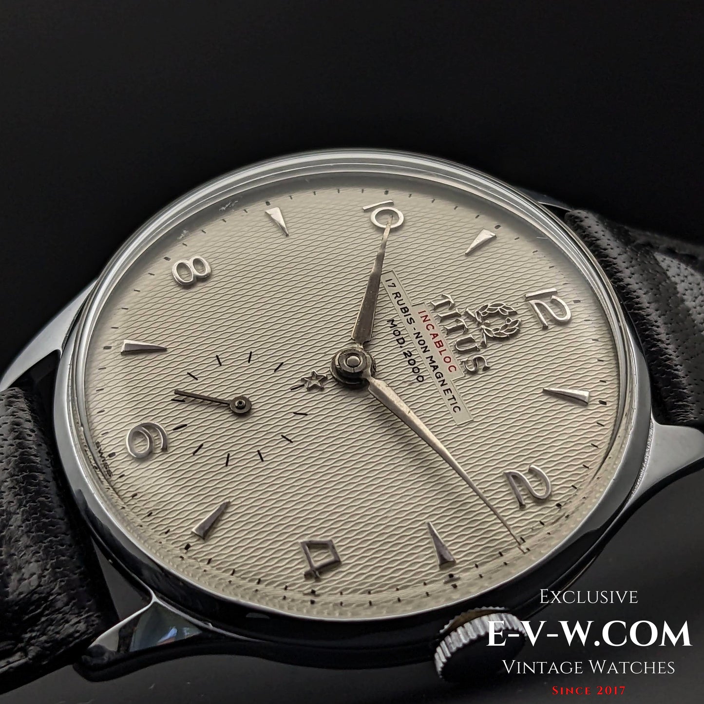 Titus Dresswatch Mod 2000 Non-Magnetic / Honey comb dial /Cal1120 /Vintage1950s
