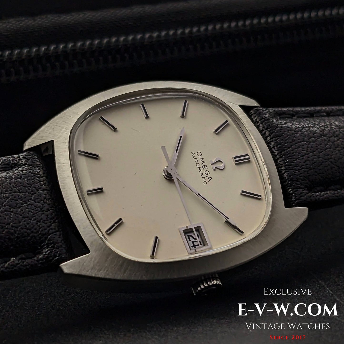 Vintage 1969 Omega Square Automatic / Cal 1002 / Ref.162045