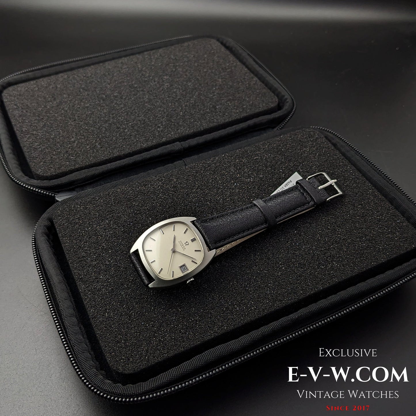 Vintage 1969 Omega Square Automatic / Cal 1002 / Ref.162045