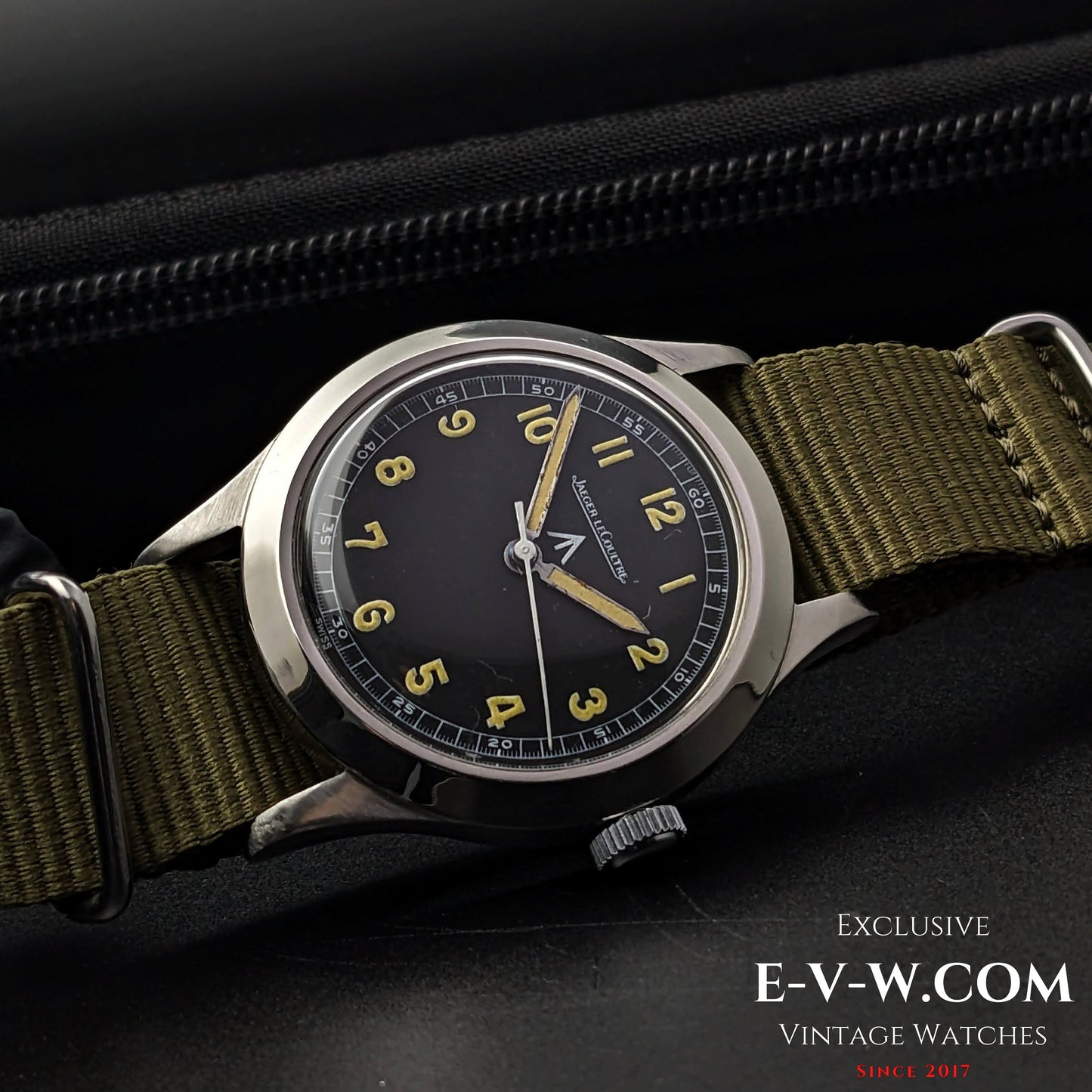 Very Rare Jaeger LeCoultre Military A.D.R.I (Army of the Republic of Indonesia) Dirty Dozen W.W.W / Cal 885 / Vintage 1940's