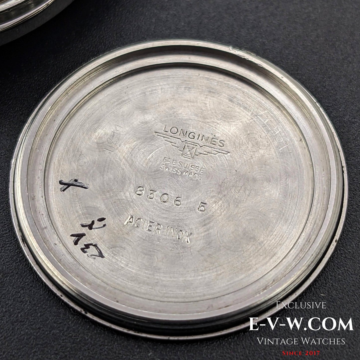 Longines Classic / Black dial / cal. 285 / ref.8306 5 /  Vintage 1969