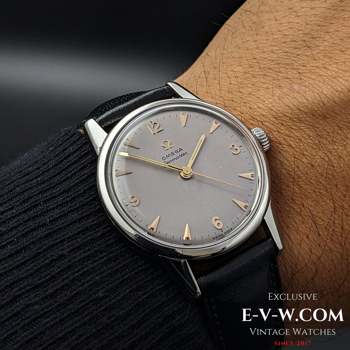 Omega Seamaster Brushed silver dial / cal 285 (30T2 family) / Vintage 1963