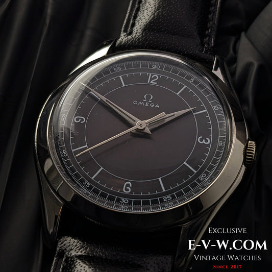 Omega  “Black” Dial / Ref 2504 13 SC / cal. 283 (30T2) / Vintage 1952