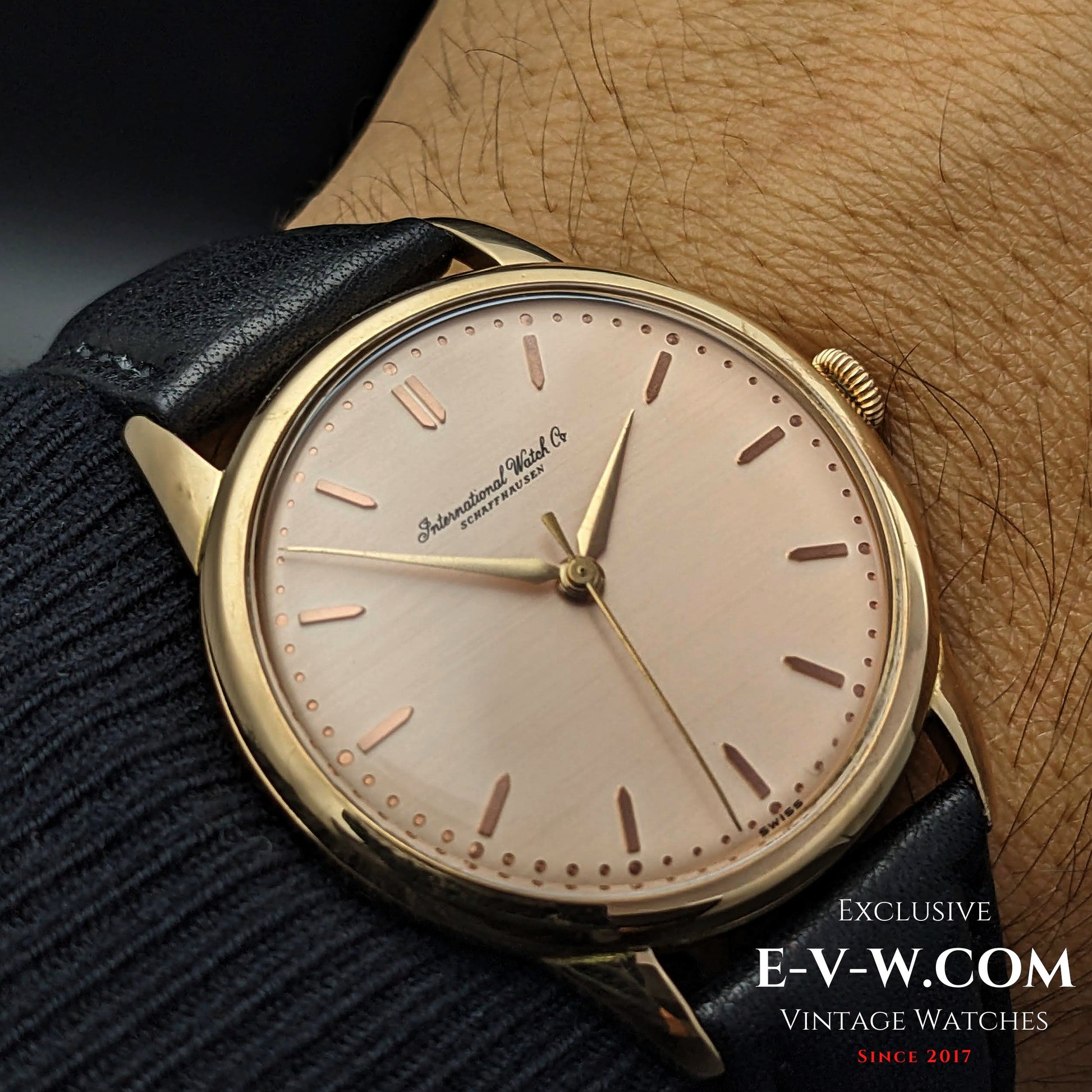 IWC Schaffhausen 18k Pink Gold Salmon Dial / Cal. 89 / Vintage 1957