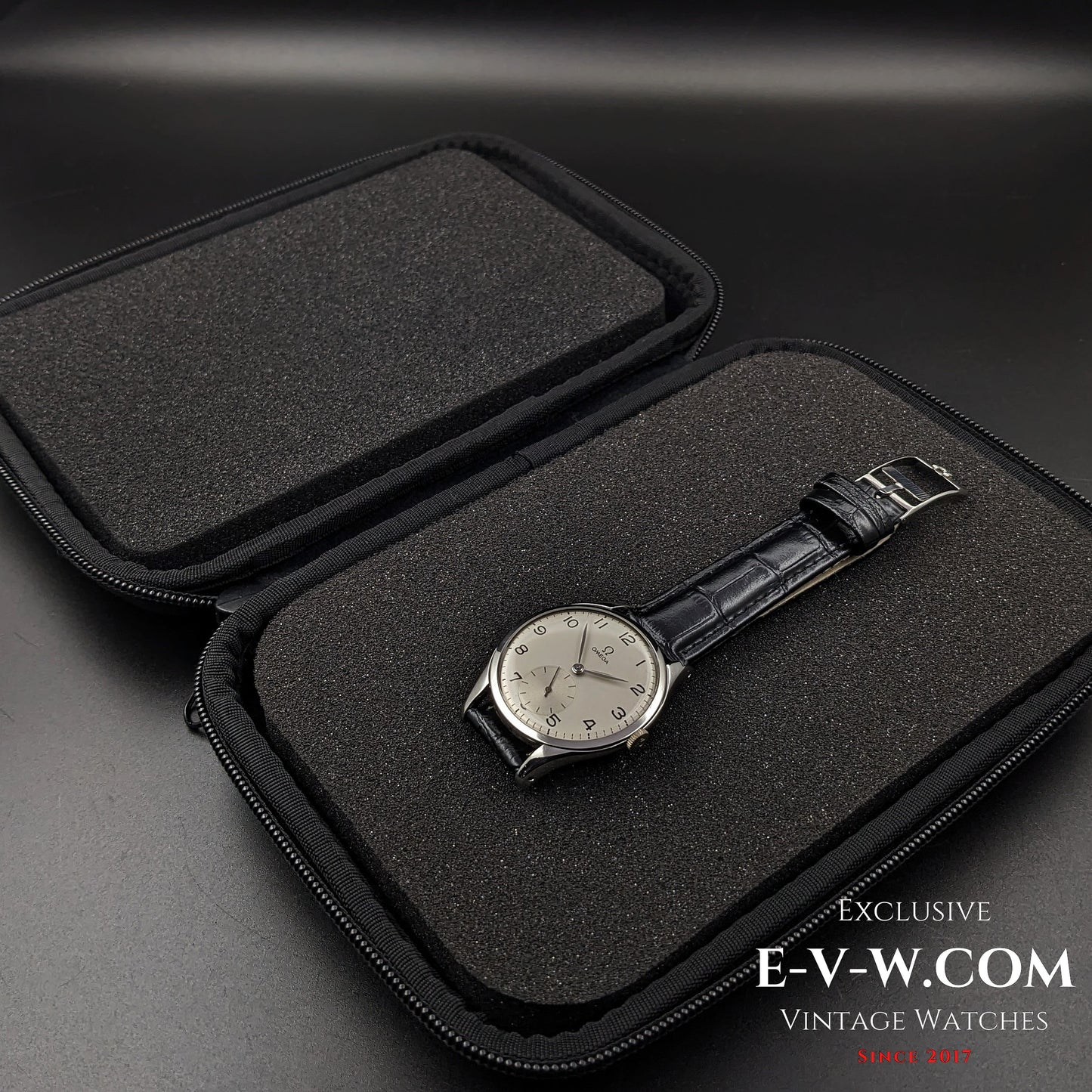 76 Years Old Vintage Omega Jumbo 38,5mm / Oversize / Ref. 2505-4 / Cal. 265 (30T2) / Vintage 1947