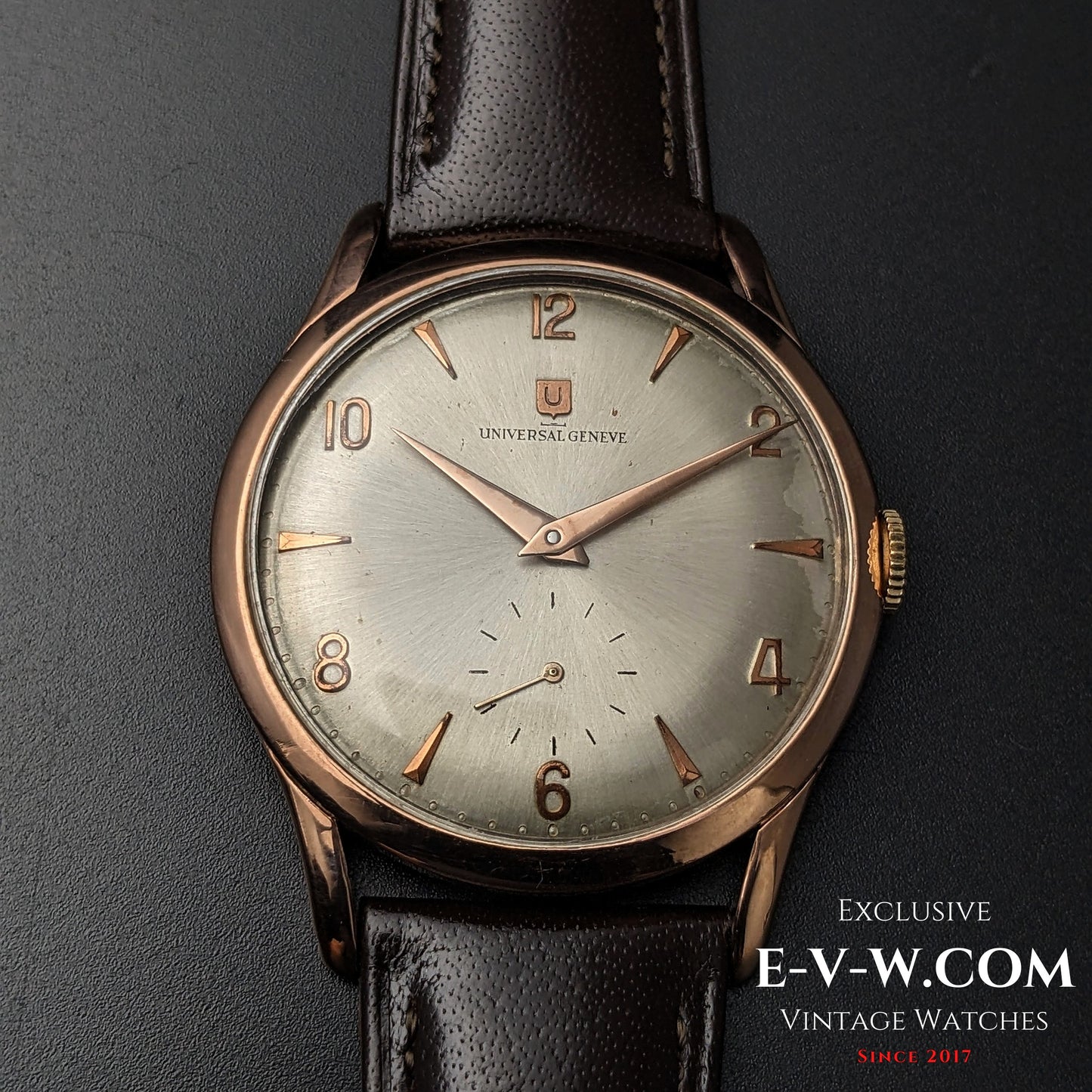 80 Years Old Vintage Universal GENEVE WWII JUMBO 38MM / Pink Gold Platted / Cal.1200 / Vintage 194580 Years Old Vintage Universal GENEVE WWII JUMBO 38MM / Pink Gold Platted / Cal.1200 / Vintage 194580 Years Old Vintage Universal GENEVE WWII JUMBO 38MM / Pink Gold Platted / Cal.1200 / Vintage 1945