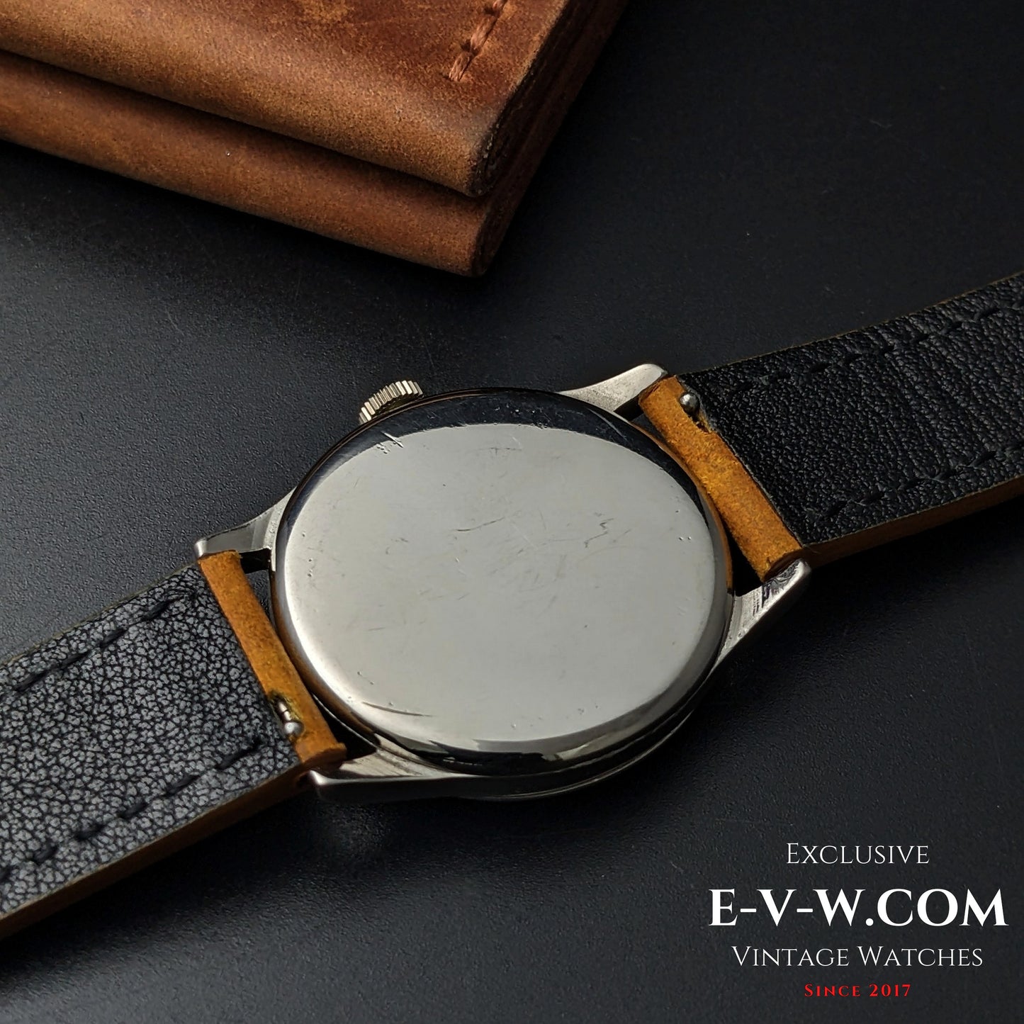 86 years old  elegant pre-war sector-dial “Calatrava-style” Omega 26.5SOBT2 / Vinatge 1939 / Serviced