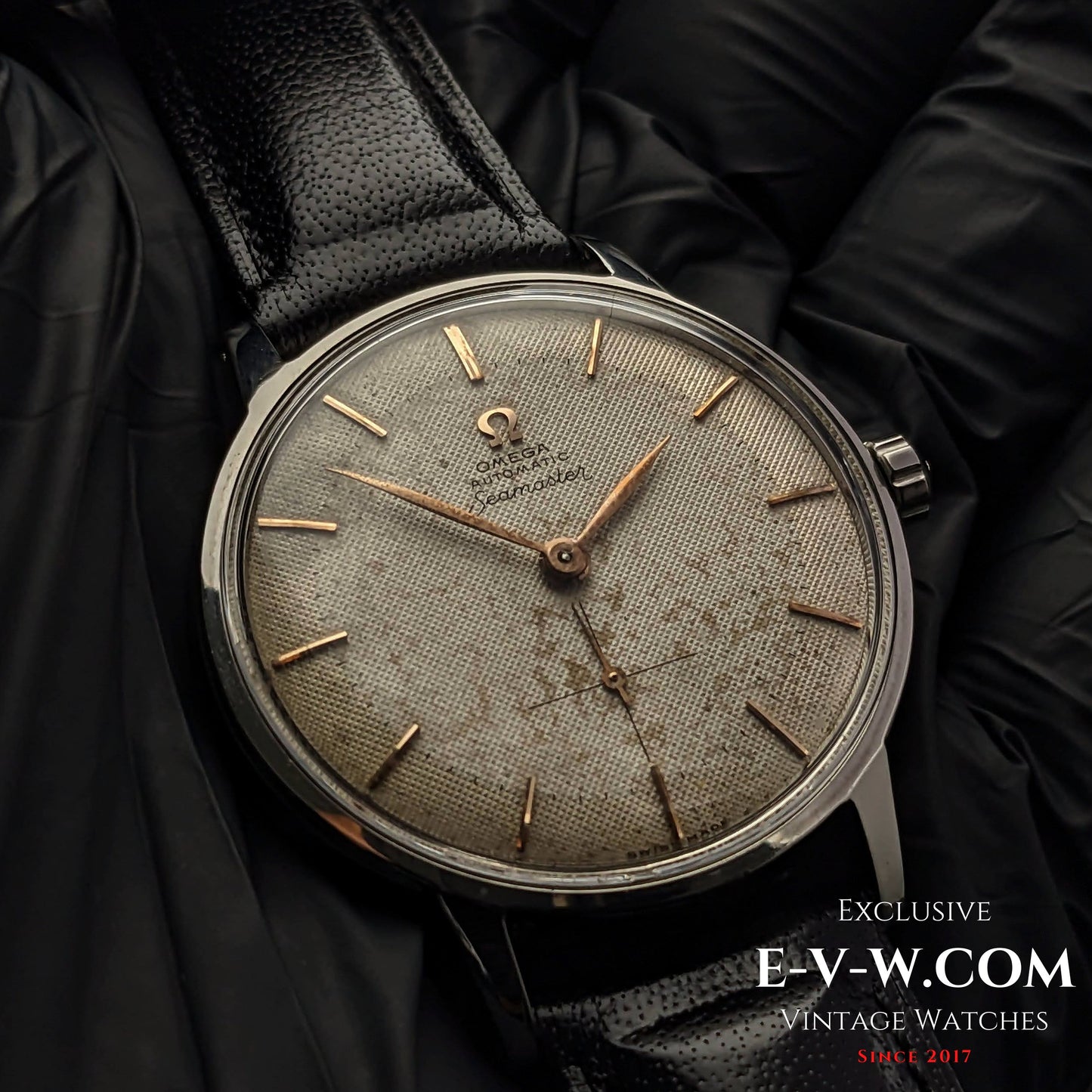 69 years old Omega Seamaster Automatic Bumper / Vintage 1954 / Ref 2807-1 / cal.332 /  Vintage Honeycomb Dial