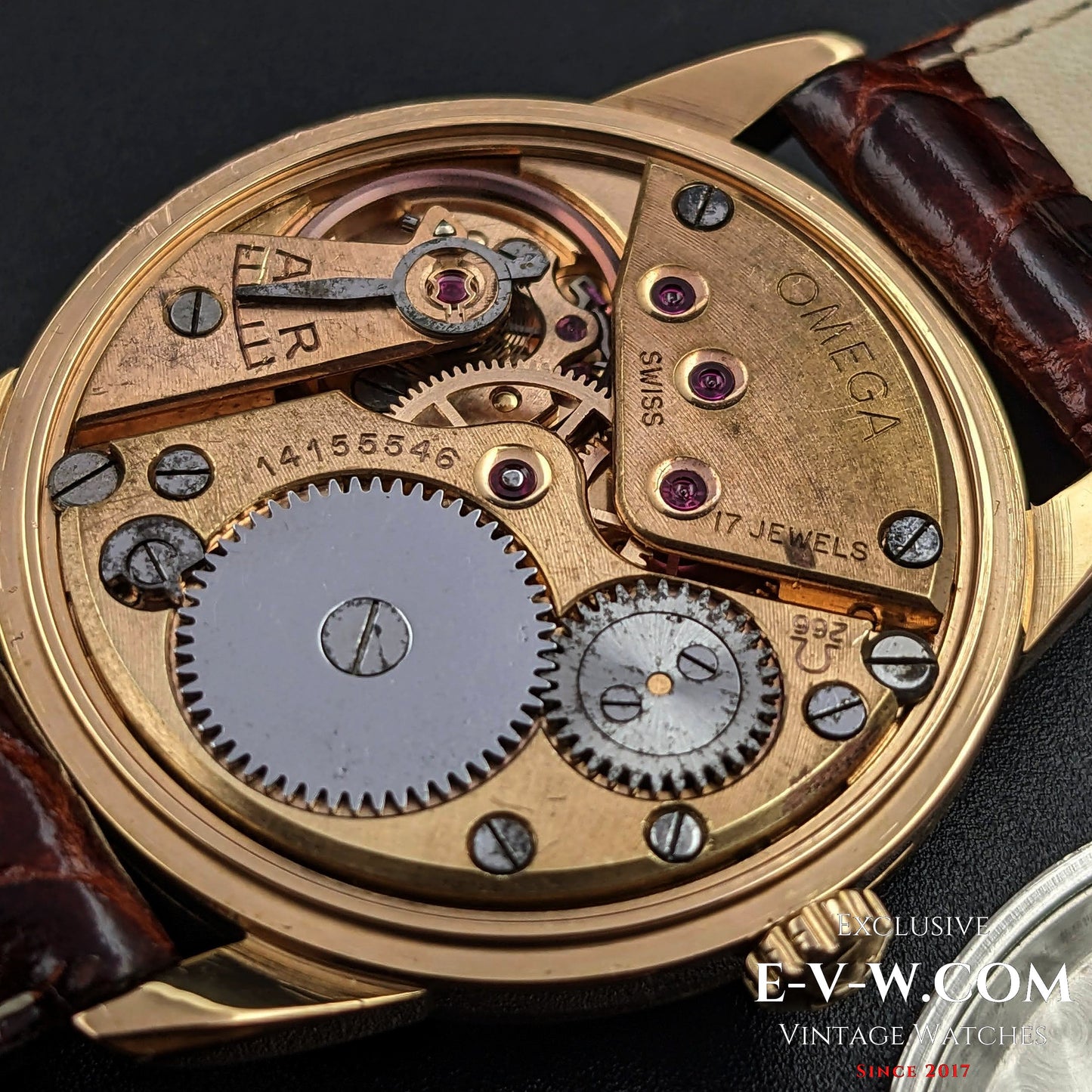 Omega Gold Plaque  / Ref 2605 / cal. 265 (30T2) Vintage 1954