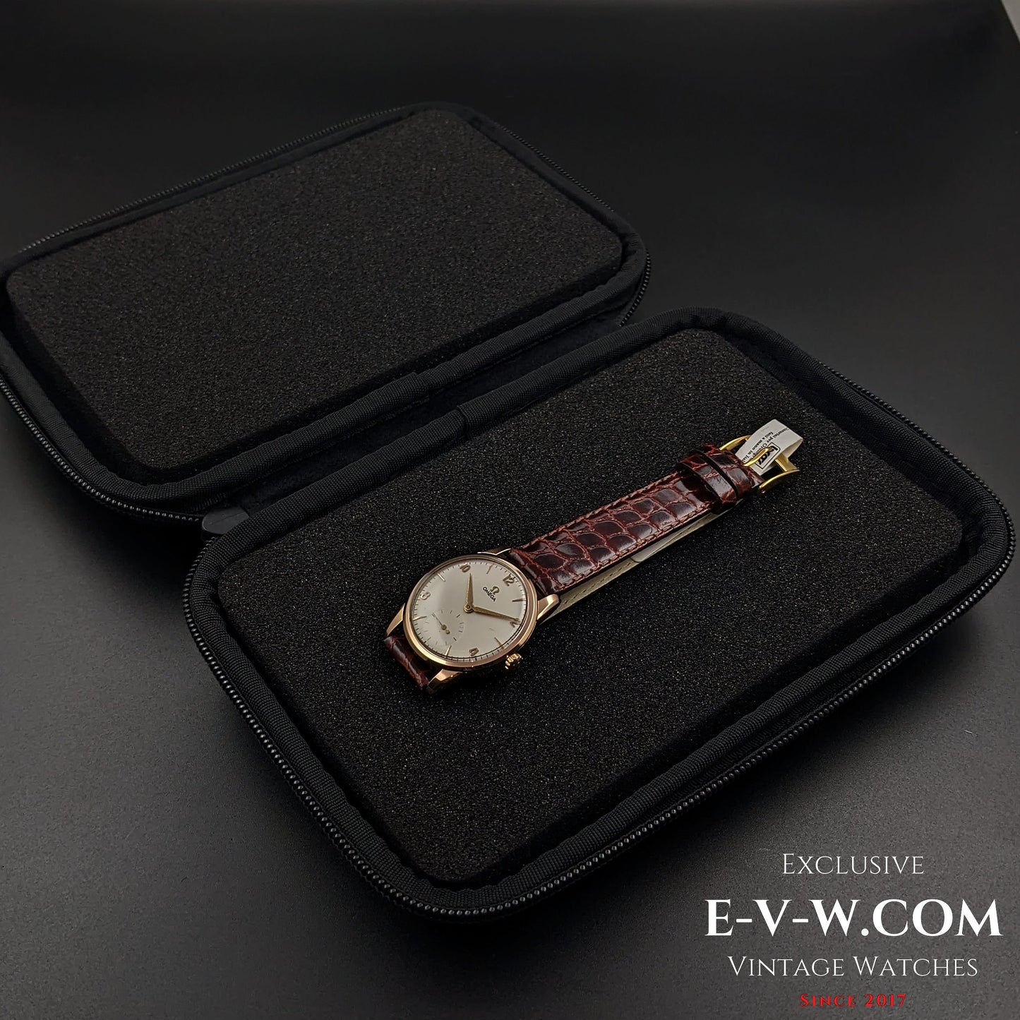 Omega Gold Plaque  / Ref 2605 / cal. 265 (30T2) Vintage 1954